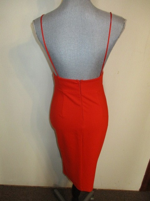 Superdown FAB! Trista Cut Out Side Slit Knee Dress in Poppy Red Size Medium