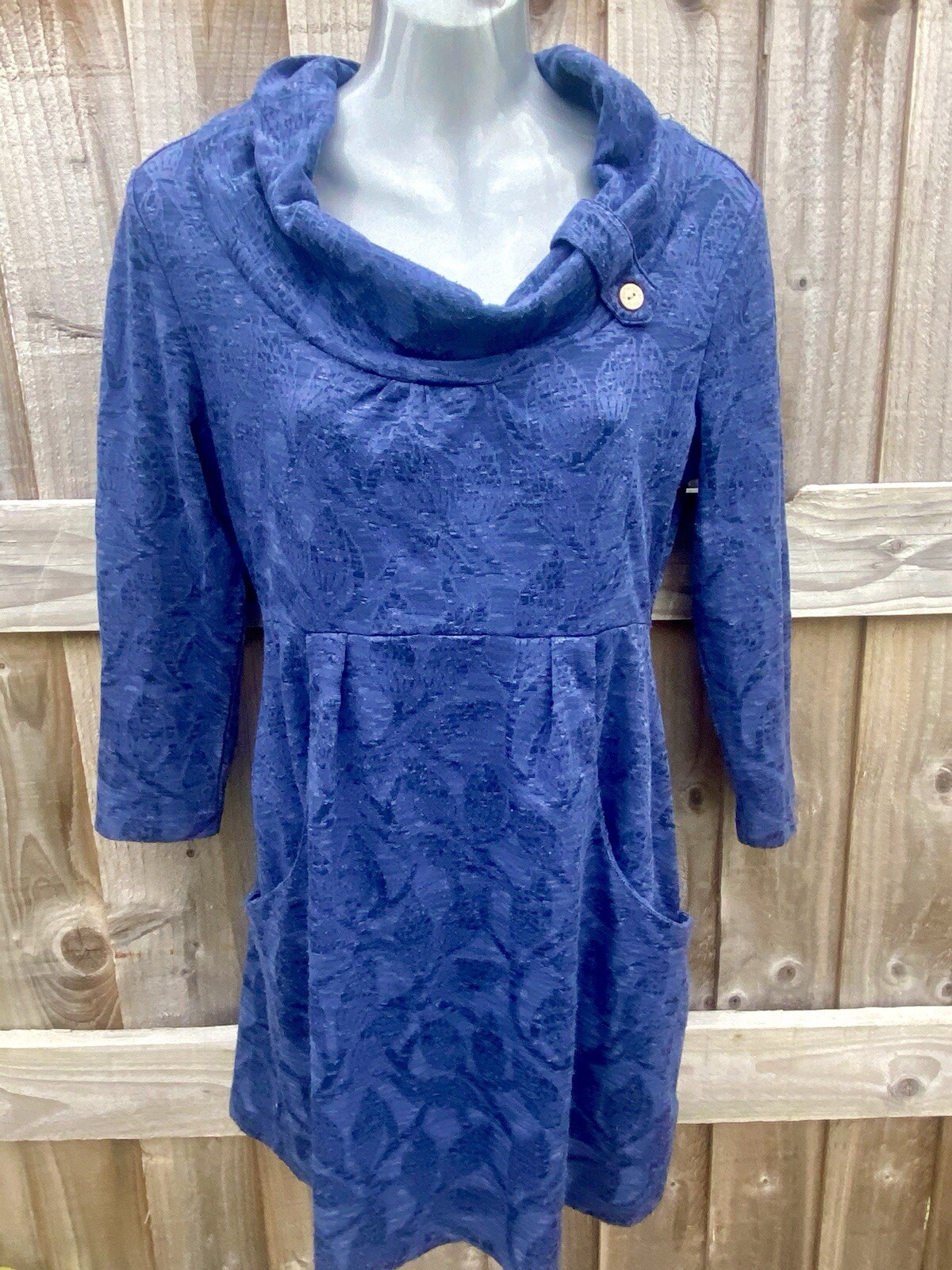 Lovely Soft Stretch Blue MANTARAY Cowl Neck Size 8 Mini Jumper Dress🥰