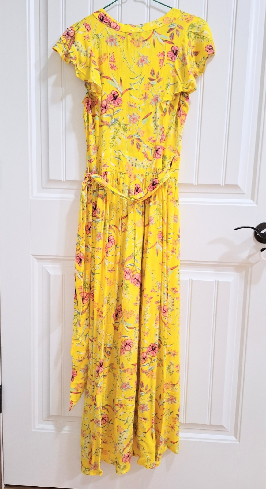 NWT SOFIA Yellow Floral Wrap Dress