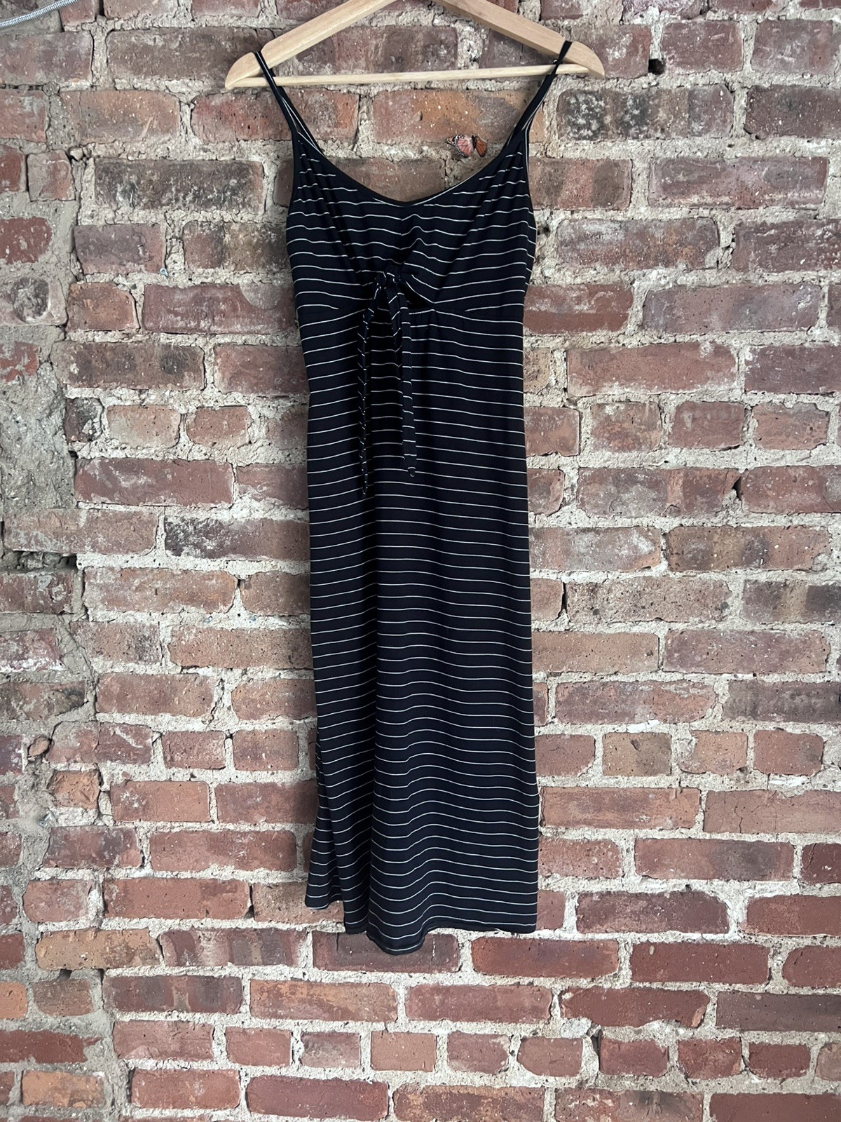 LIRA WOMEN’S RIB KNIT CAMI MIDI DRESS BLACK WHITE STRIPE SMALL CUTOUT FRONT TIE
