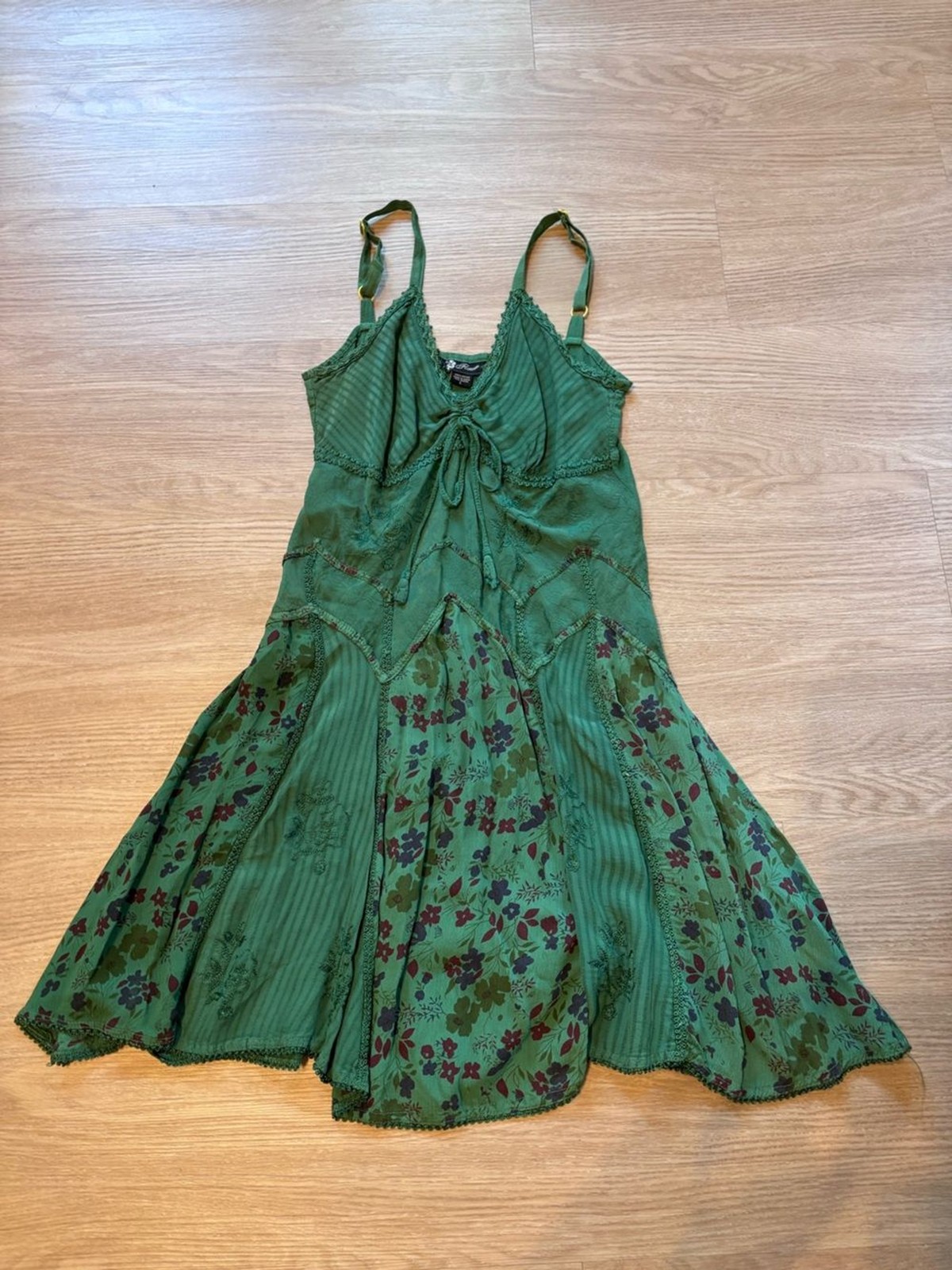 Flower Women’s L Adjustable Strap Mixed Media Embroidered Sundress Y2K Boho