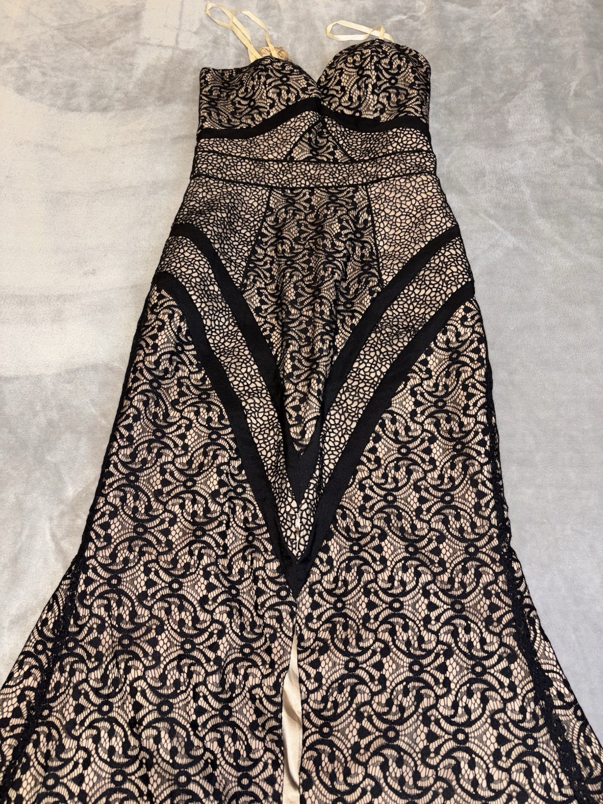 Bariano Australia Black And Gold/Cream Evening Dress Size 4 NWT With Issue-READ