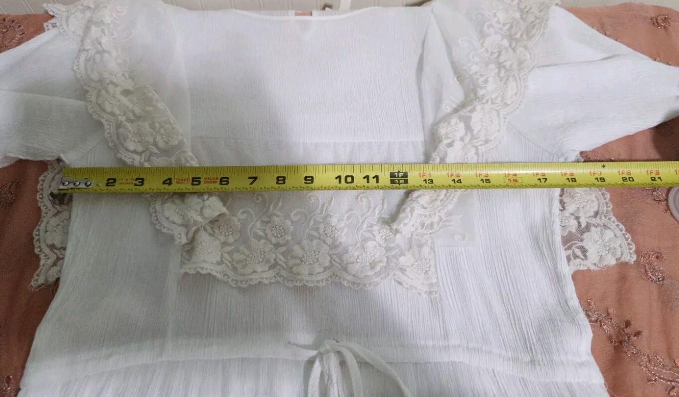NEW Stevie Hender sz MEDIUM Romantic Lace Smock Dress Ivory Crinkle Short Sleeve