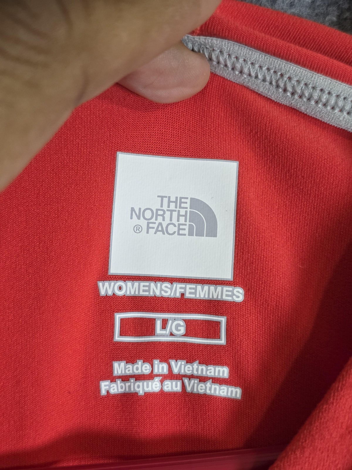 The North Face Dress Womens Large Red Hooded FlashDry Long Sleeve Pockets