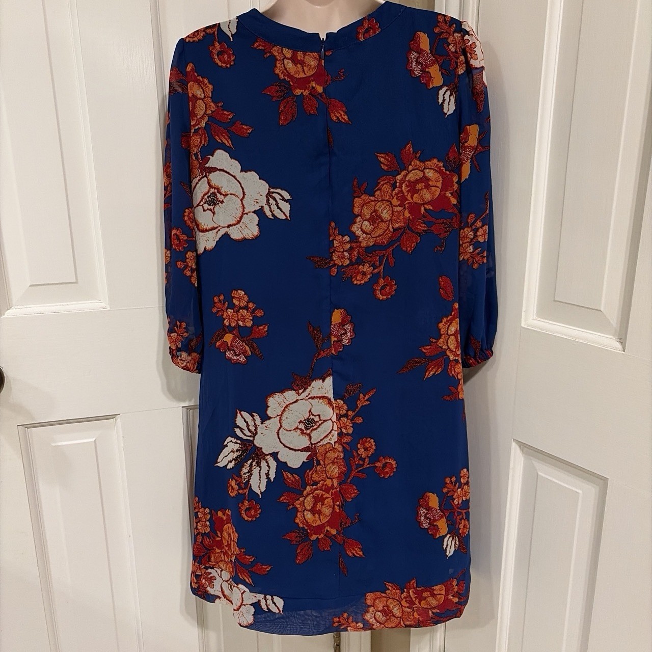 Eva Mendes Collection for New York & Company Blue Floral Chiffon Shift Dress