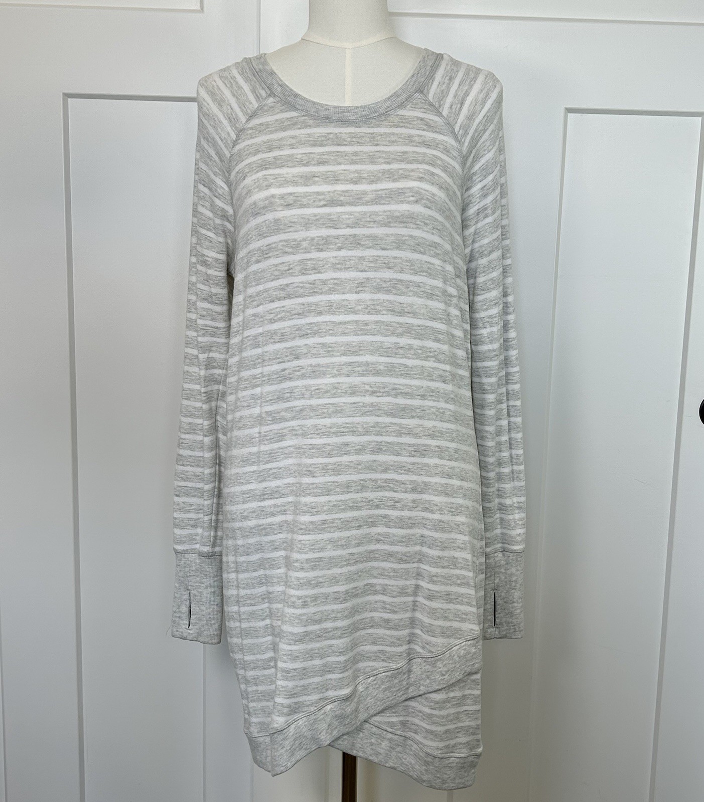 Athleta Criss Cross Sweatshirt Dress Grey White Stripe SOFT ~ Women’s Medium