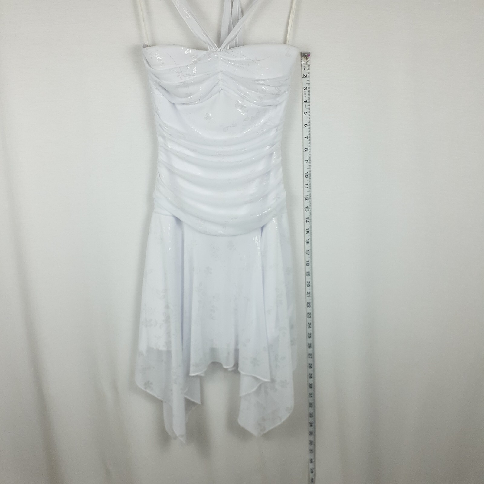 Finesse Womens Halter Dress Size M White Stretch Ruched Sides Handkerchief Hem