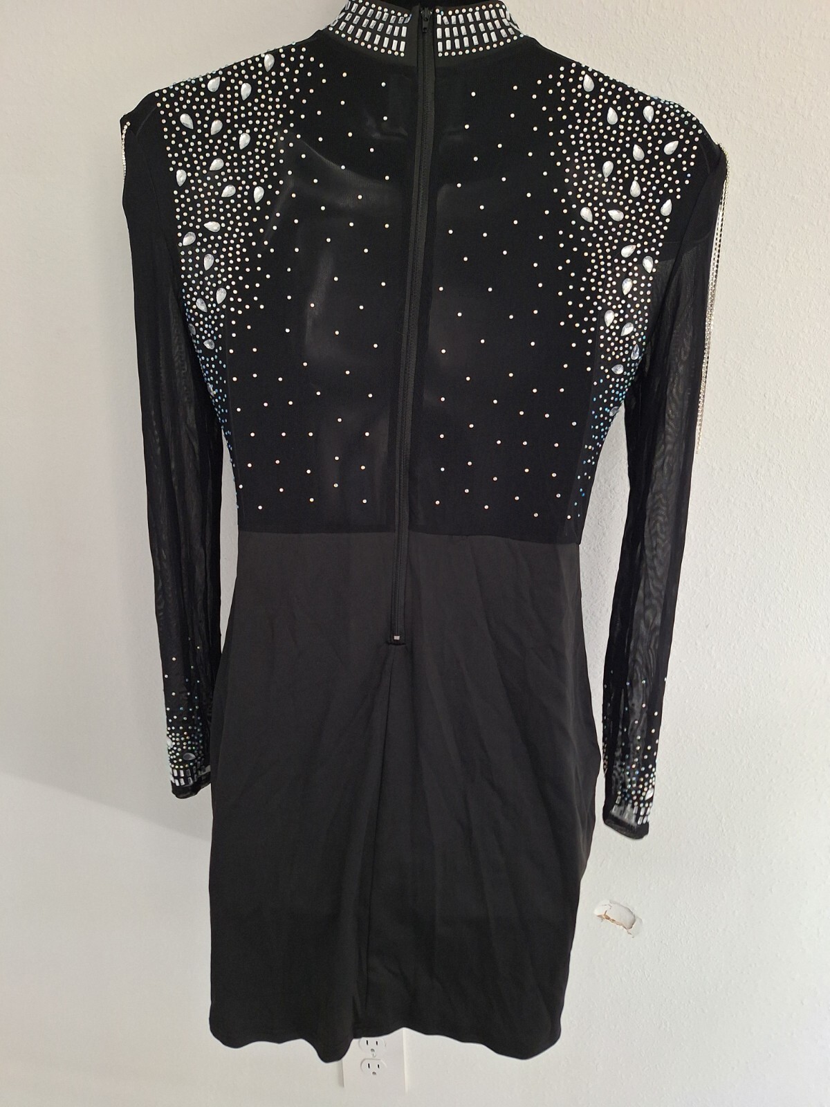 Very stylish and elegant black ladies evening gown Top Is Ses Through Size S #j1