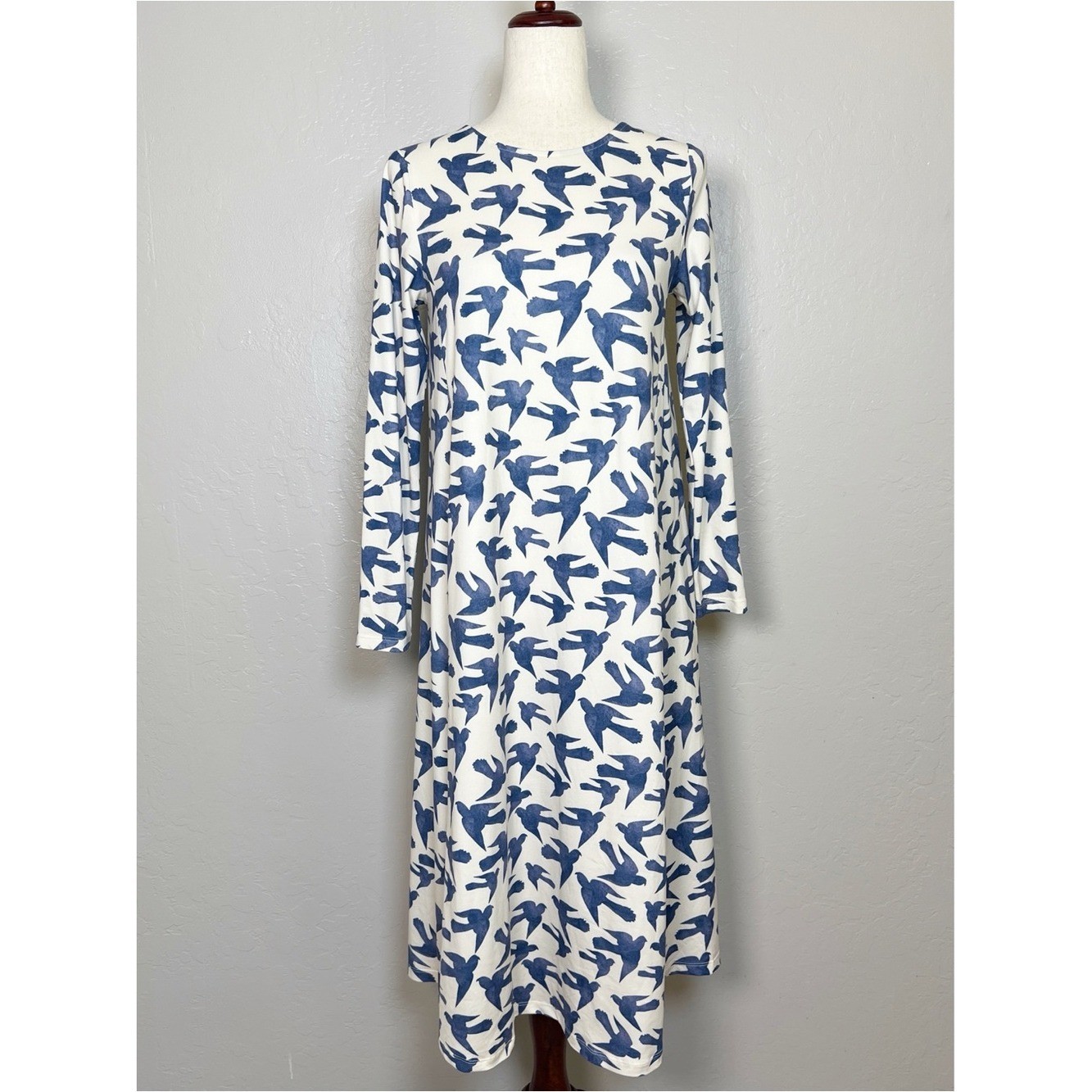 DAINTY JEWELLS Women’s Size XS Blue Bird Print Your Favorite A-Line Midi Dress