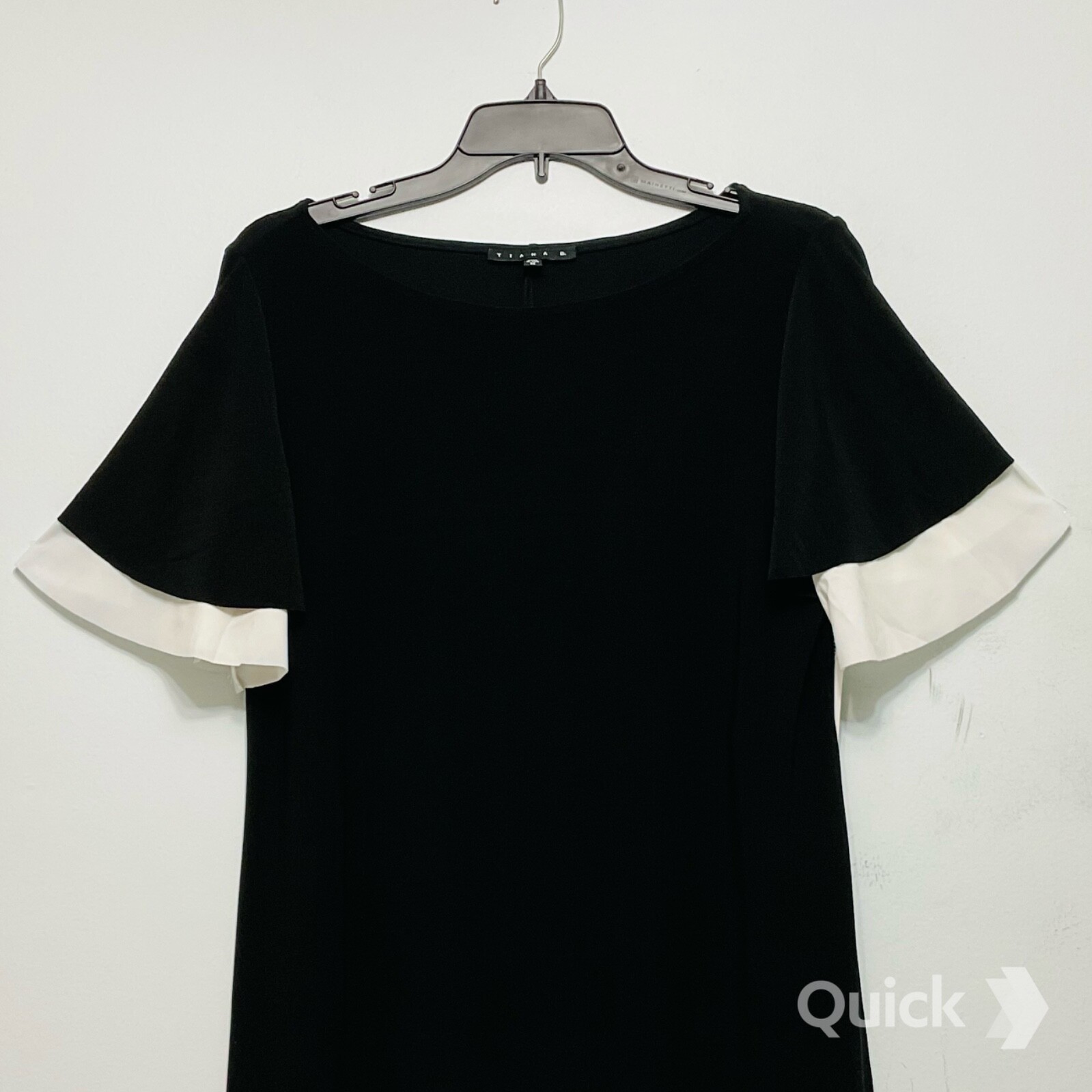sz M – NWT Tiana B. Shift Dress Double Flared Sleeves