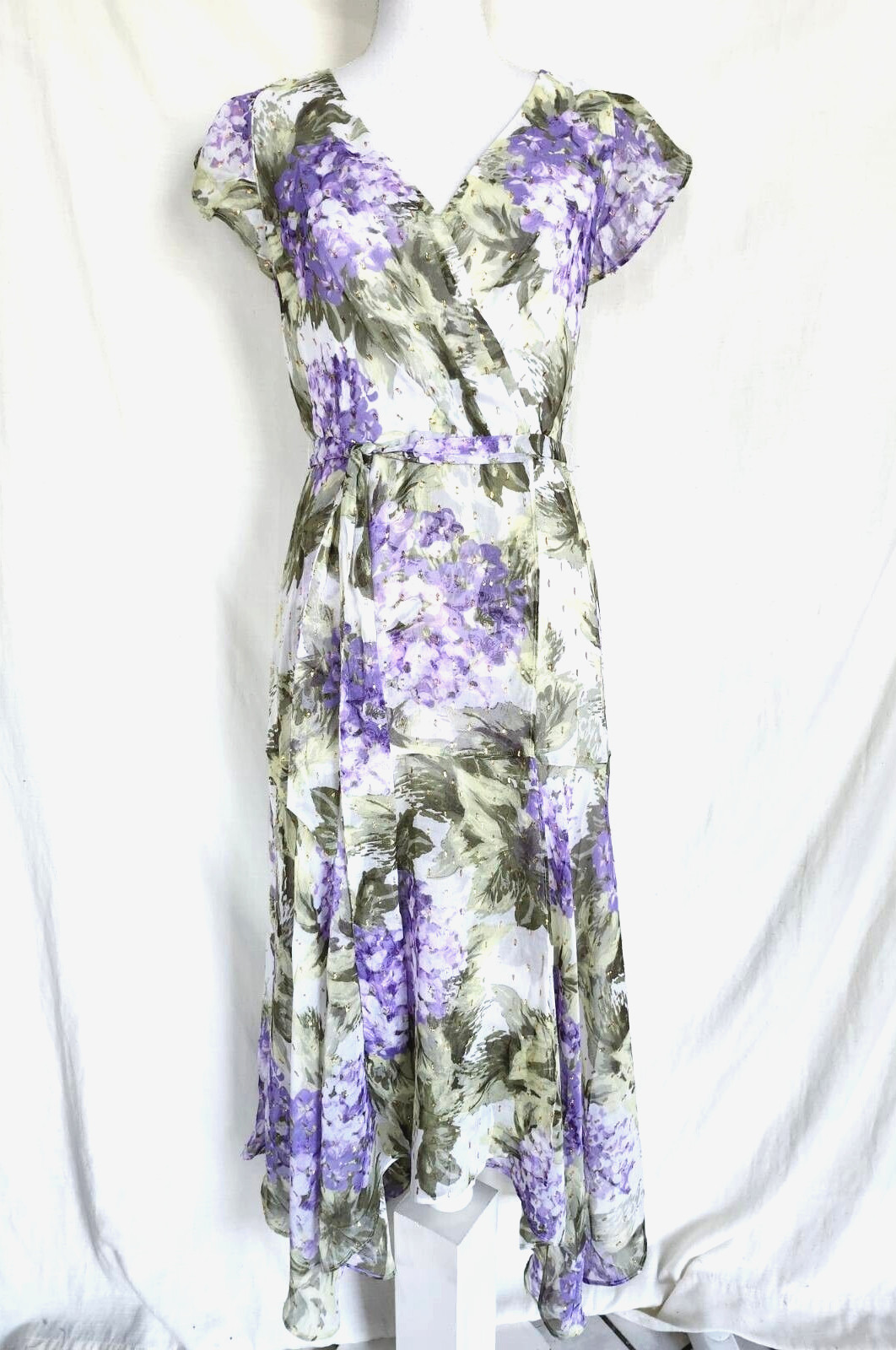 NWT White House Black Market Flutter Sleeve Hydrangea High Low Dress Size 10 Mid