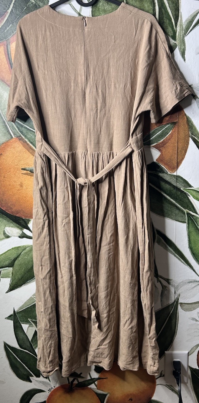 Mod Ref Large Tan Surplice Belted Short Sleeve Dress Gauze Texture Casual