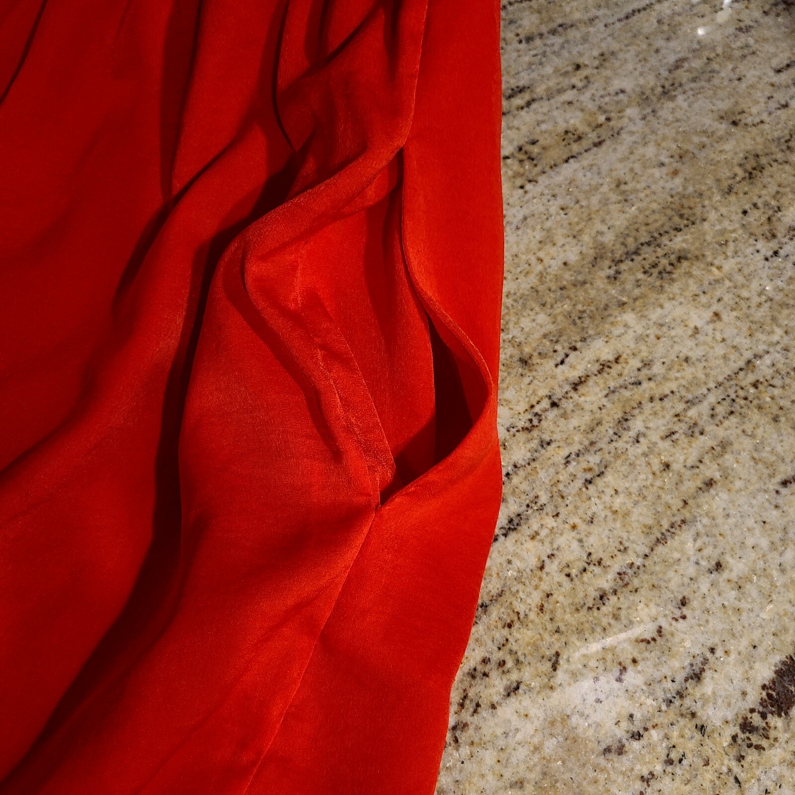 BCBG MaxAzria Womens M Satin Ruffled Strapless Lined Side Slit Dress Red Pockets