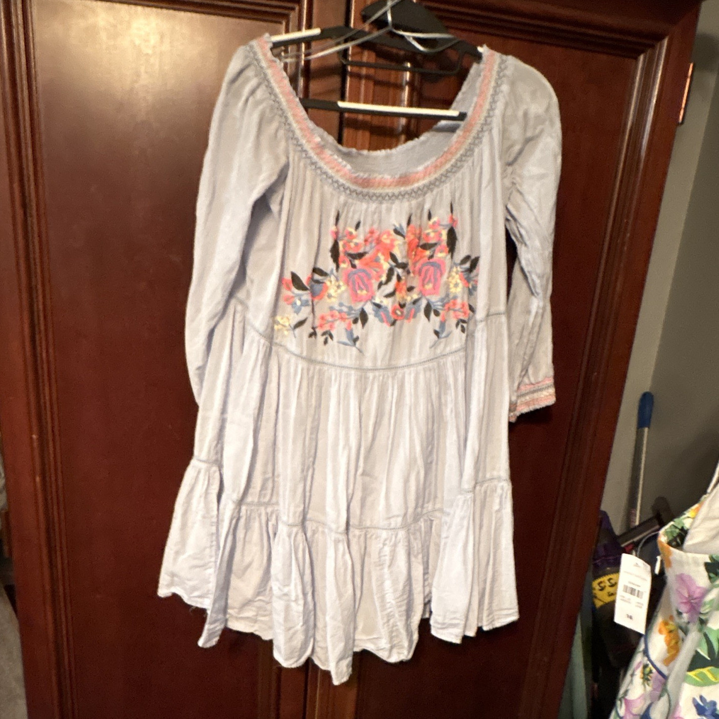 Women’s White Cotton Embroidered Floral Smocked Mini Dress Bell Sleeve S