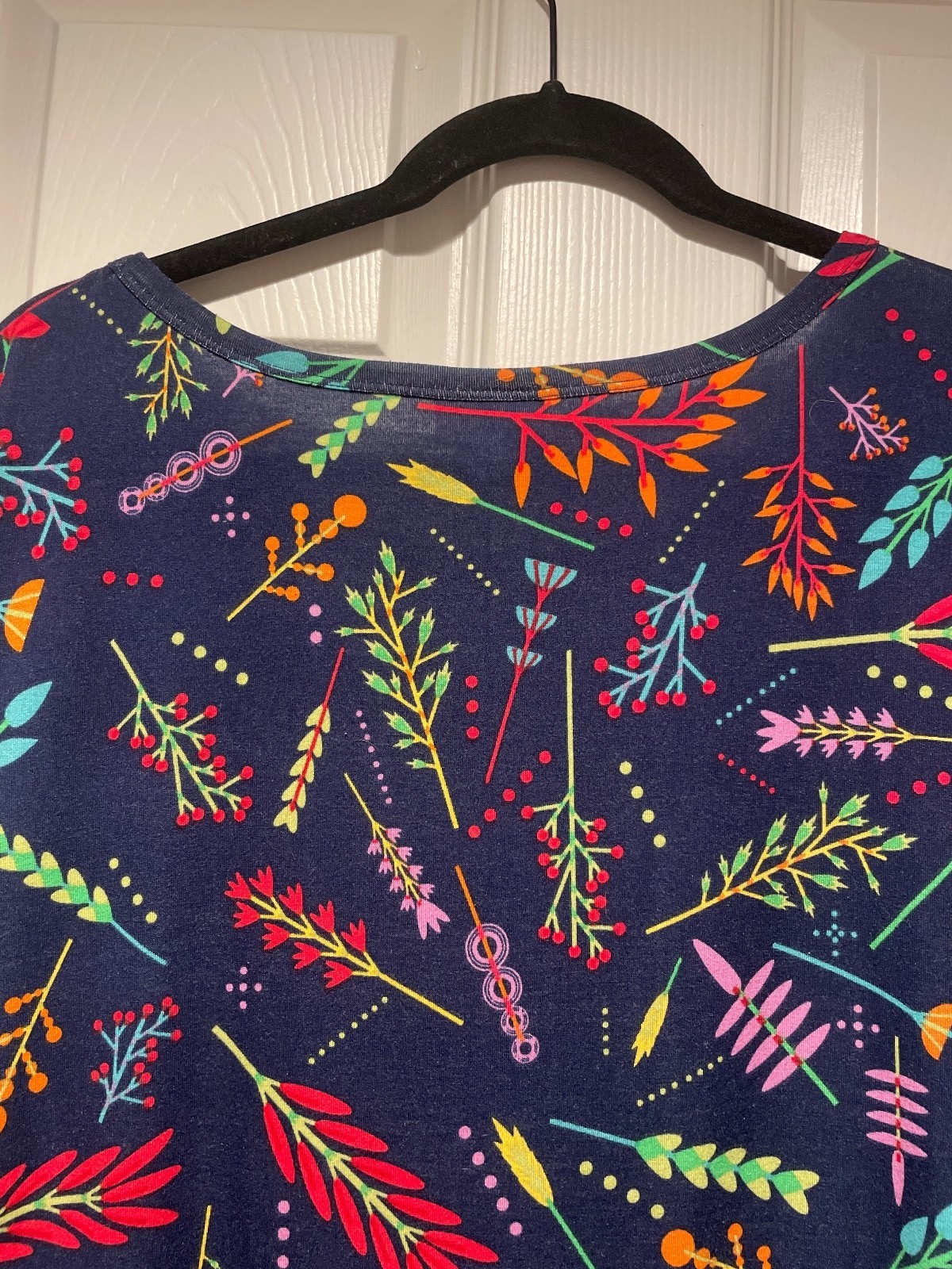 LuLaRoe 2XL (18-20) Navy Floral Leaf Print Julia Dress Stretch Midi Plus Size