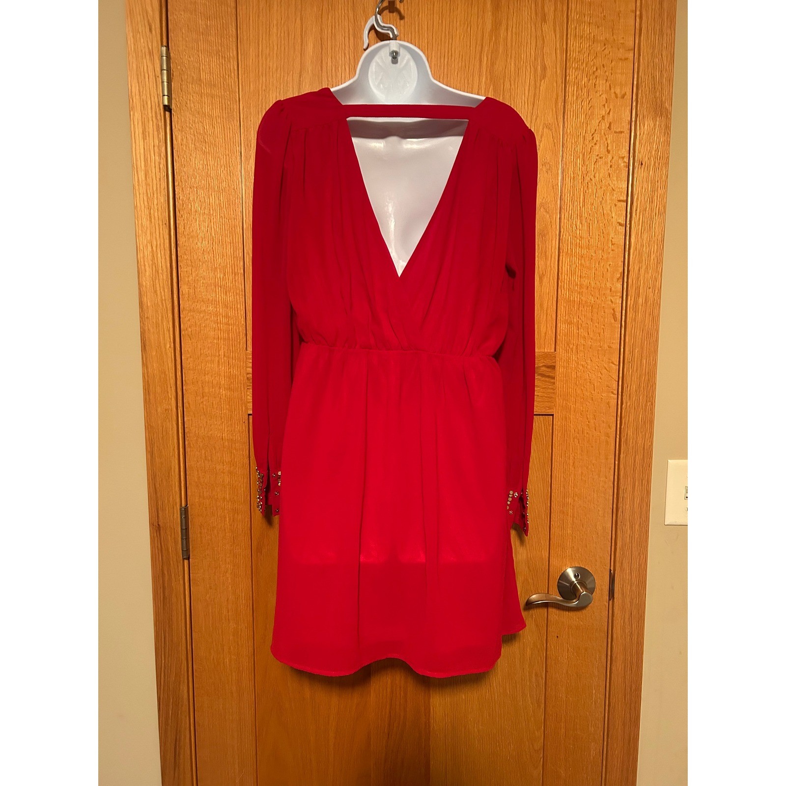 Red Plunging Deep V-Neck Studded Cuff Mini Dress Chiffon Long Sleeve Size Large