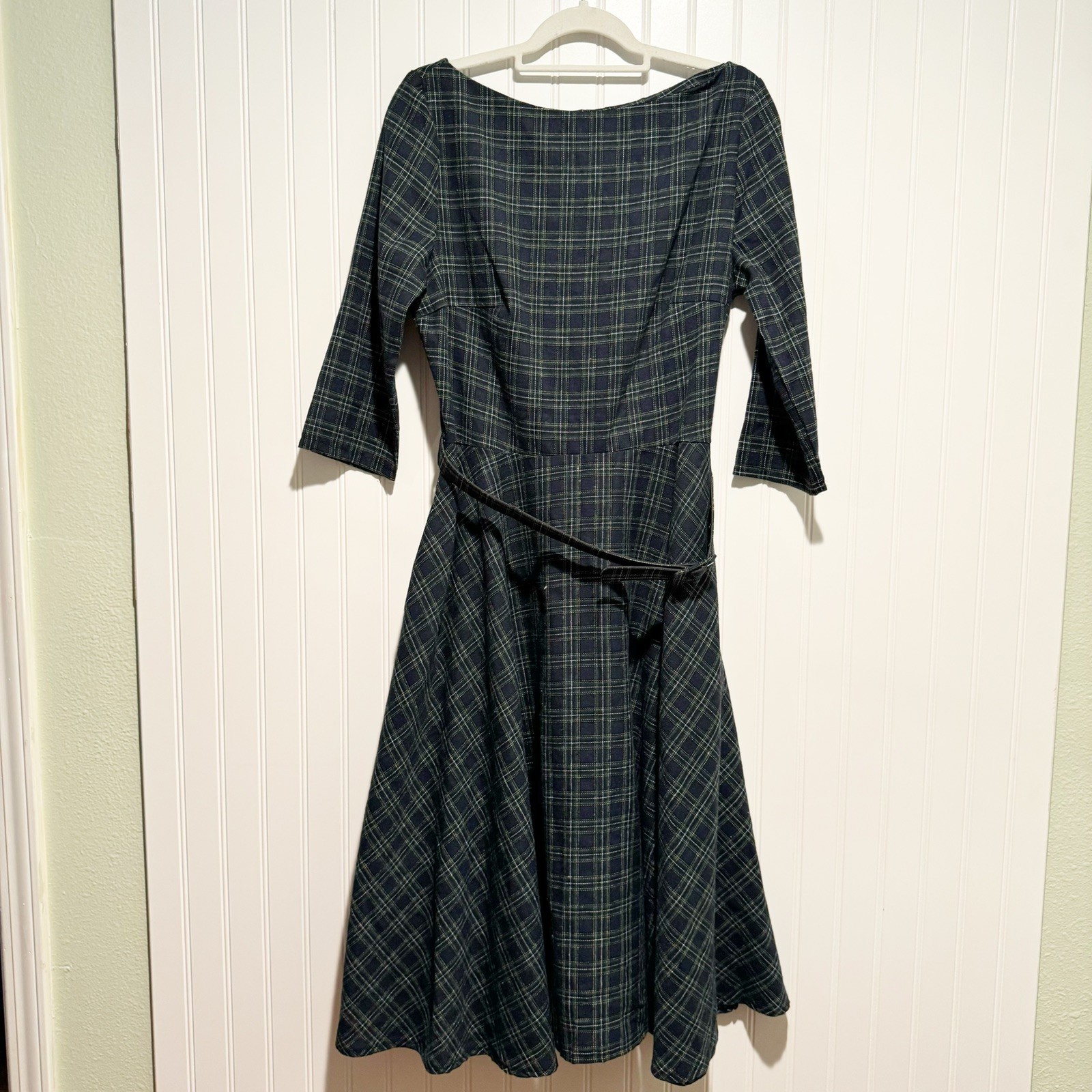 Unique Vintage Blue Green Plaid 50s Dress Fit Flare Belted Boat Neck Size 10