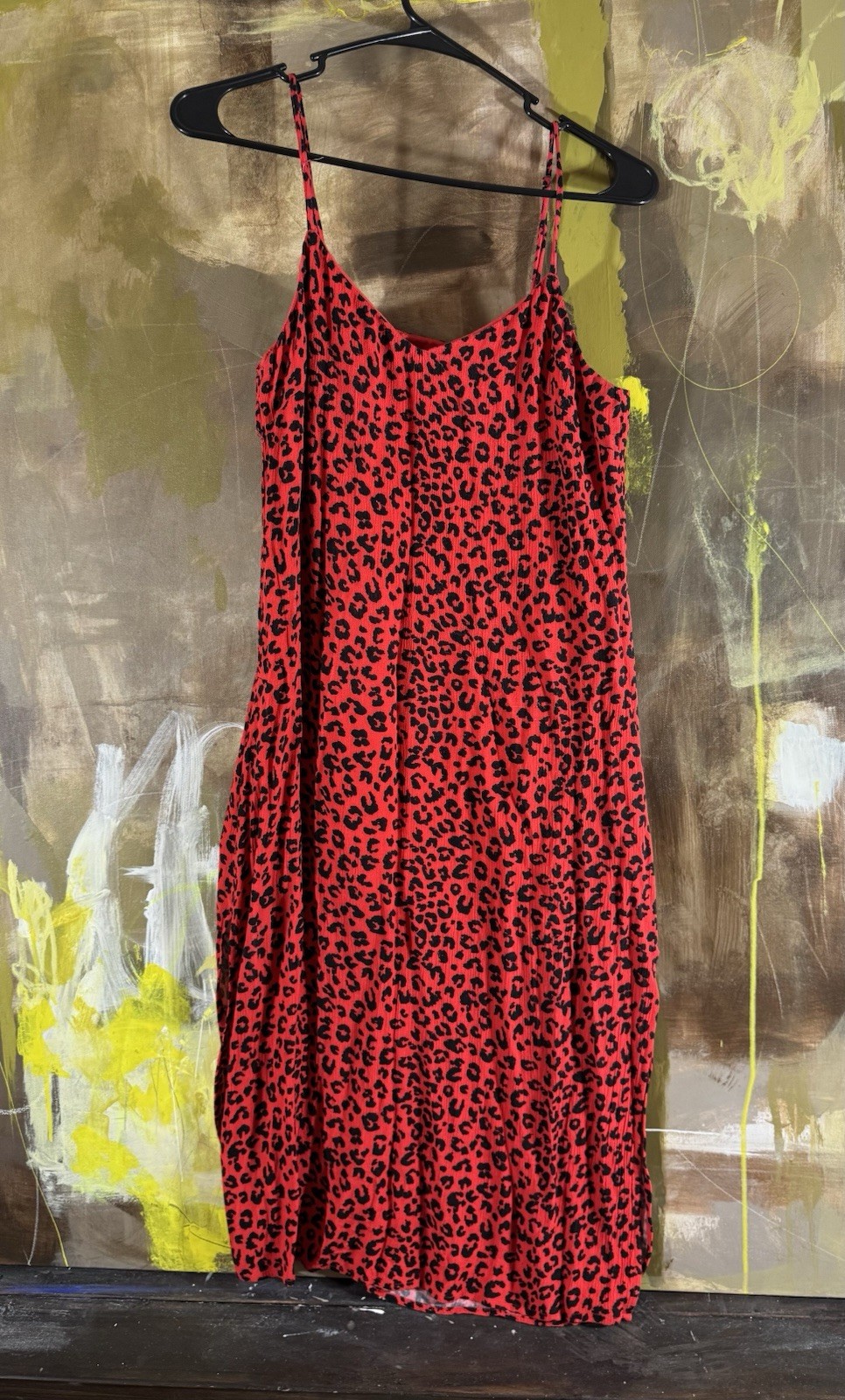 Charlie holiday feline red leopard print midi dress Small Pre Owned