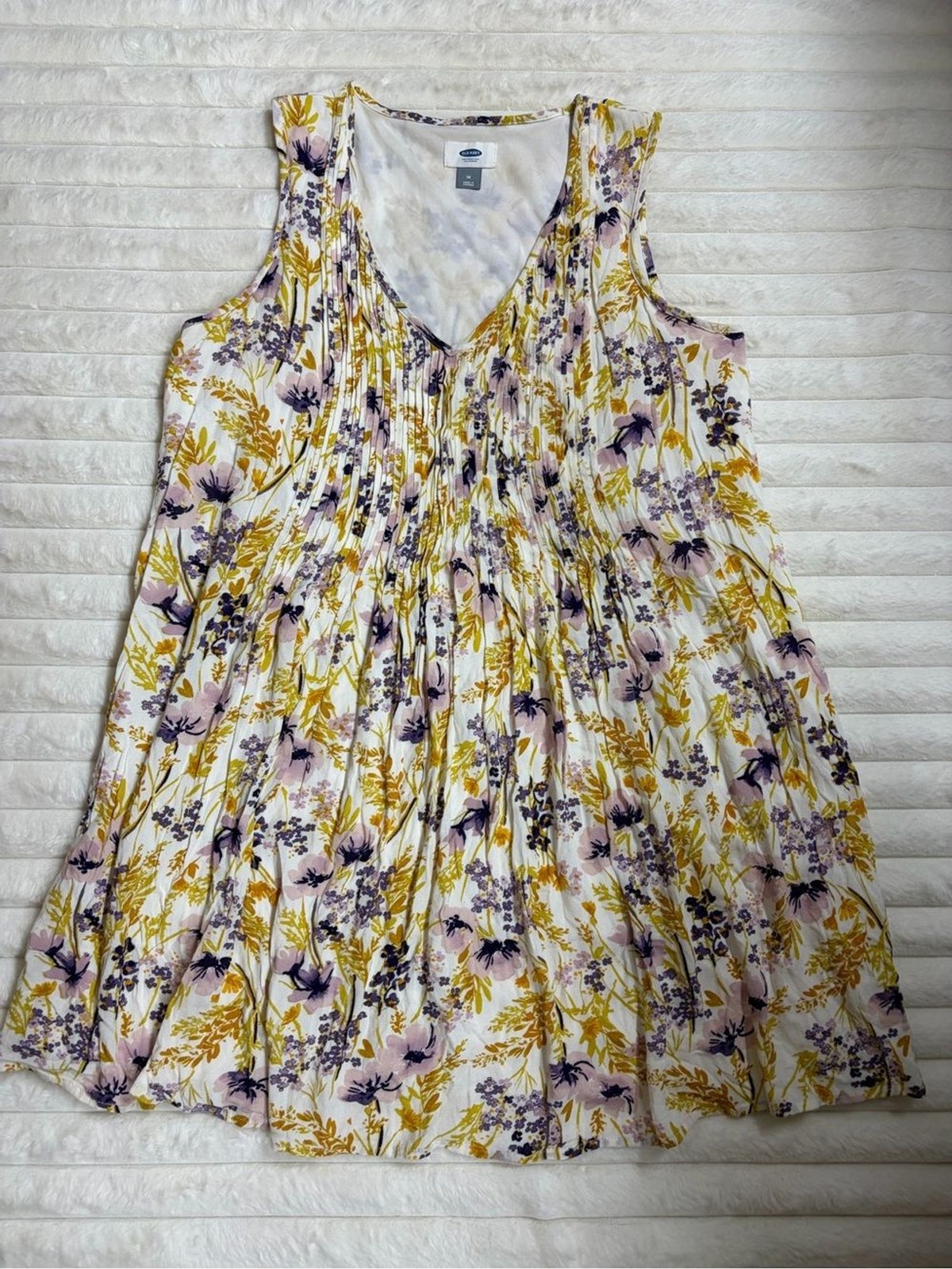 Old Navy Floral Pleated V-Neck Sleeveless Dress – White, Mustard & Lavender