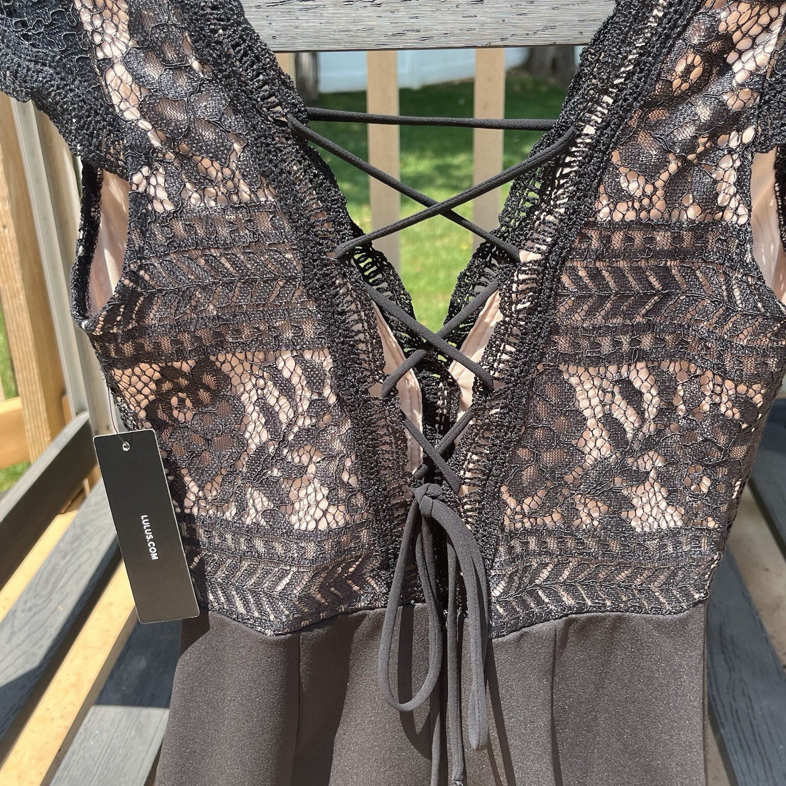 Lulus Give a Glam Black Lace Lace-Up Bodycon Mini Dress Size S Homecoming NEW
