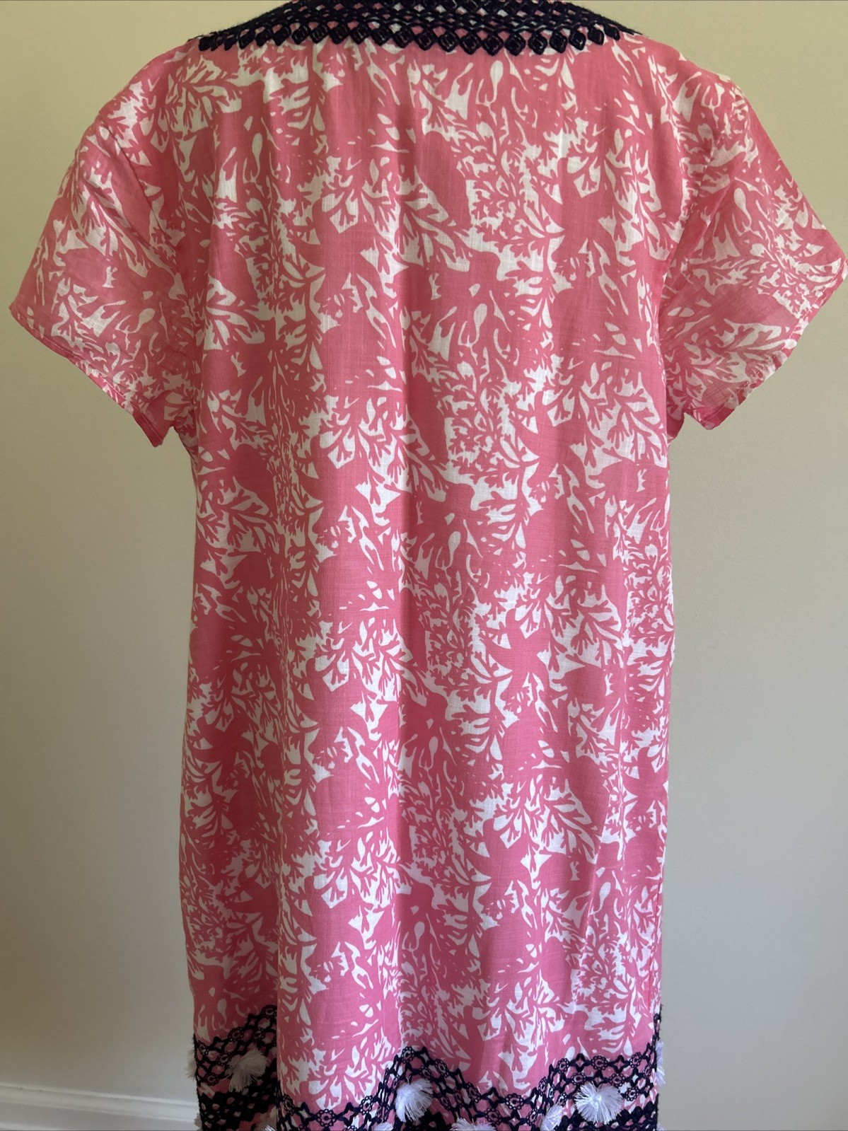 Vineyard Vines Spring Summer Dress Size 4 With Embroidery Trim Work