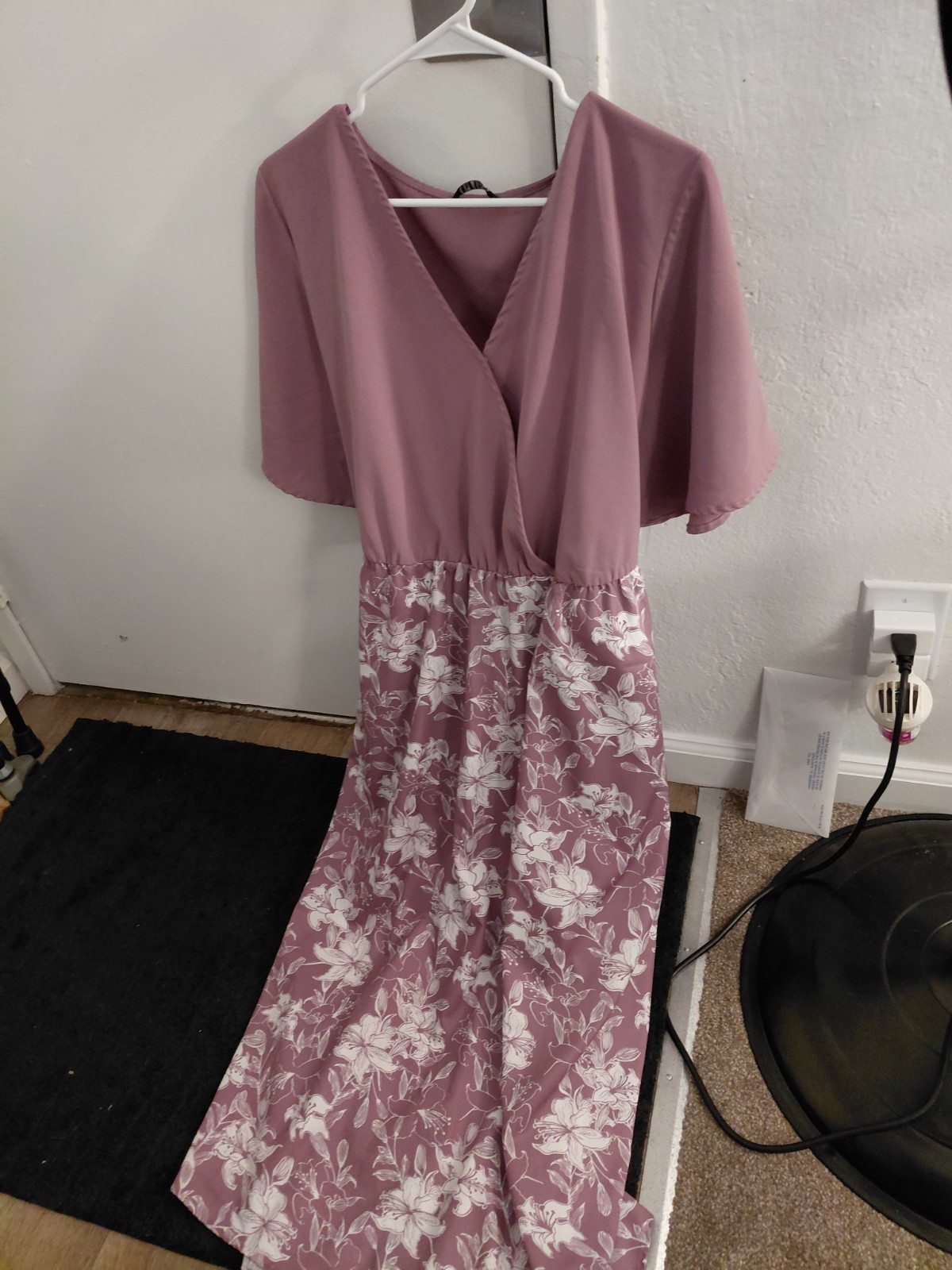 20 Women’s Plus Size Dresses 2XL Professionally Hemmed Great Condition