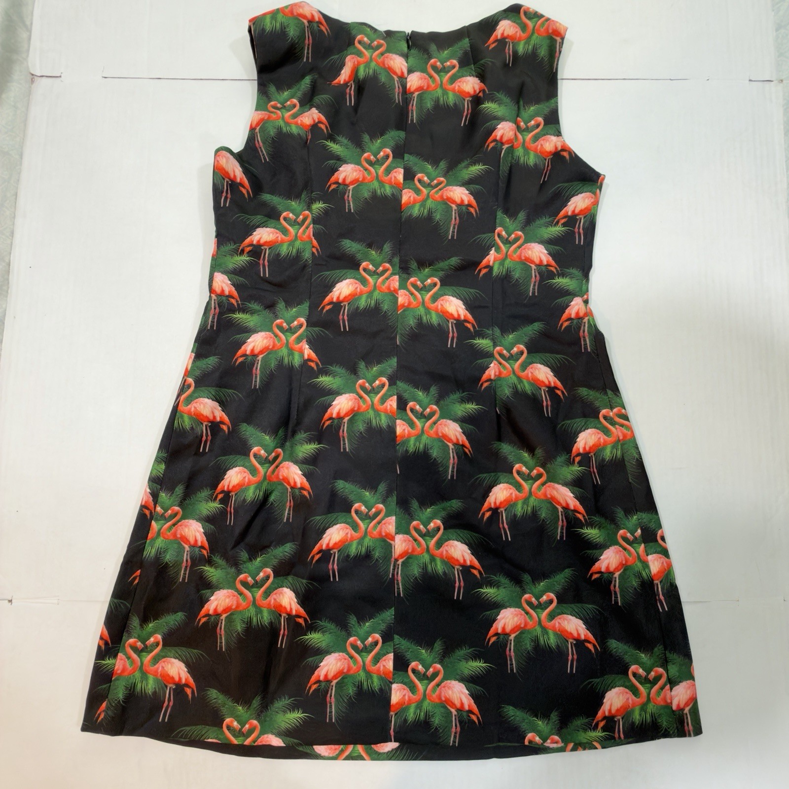 NWT Dress Flamingo Print Size L Tropical Vacation Cruise Beach Resort Wear.