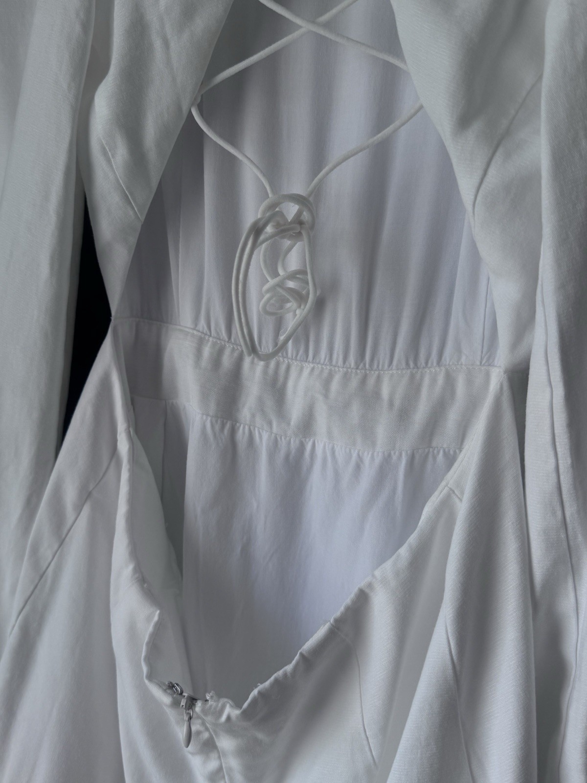 Idem Ditto White Long Balloon Sleeve Structured Tiered Ruffle Open Back Dress S