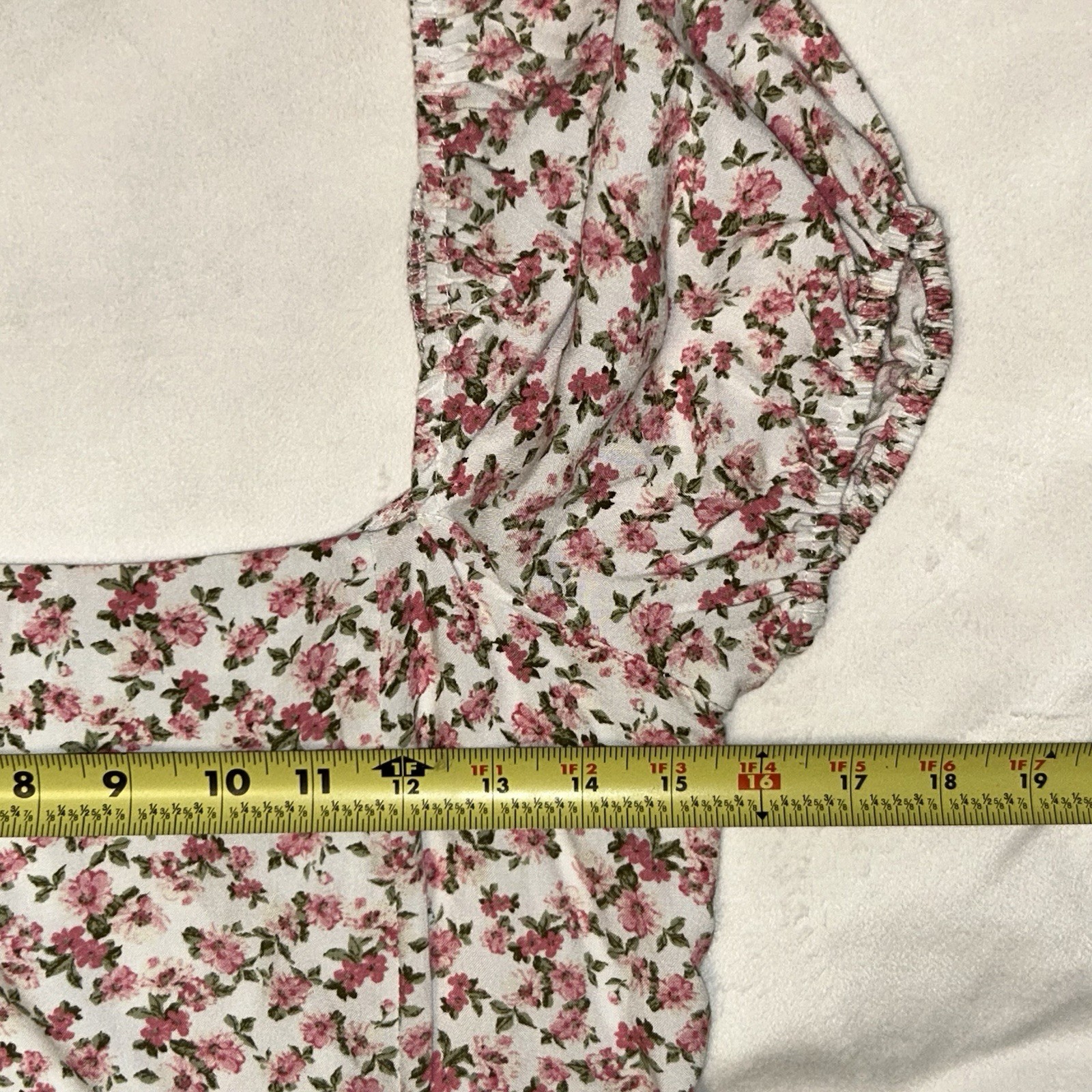 Francesca’s White Pink Green Floral Smocked Puff Sleeve Square Neck Midi M (160)