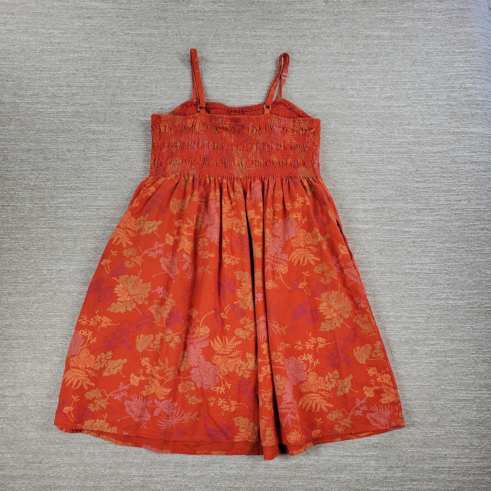 Universal Thread Dress Womens Medium Orange Smocked Top Adjustable Straps Summer