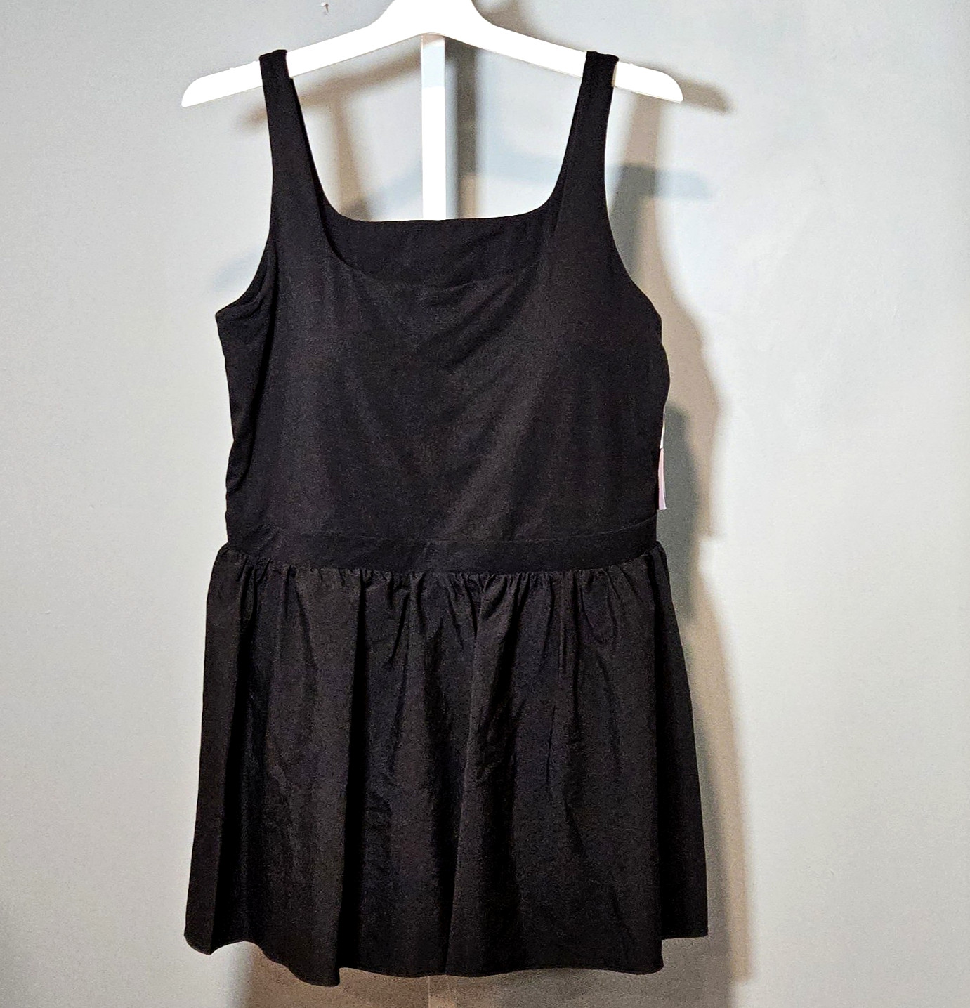 NWT JoyLab Size XL Black 1-Piece Activewear Dress Built-in Shorts w/Pockets