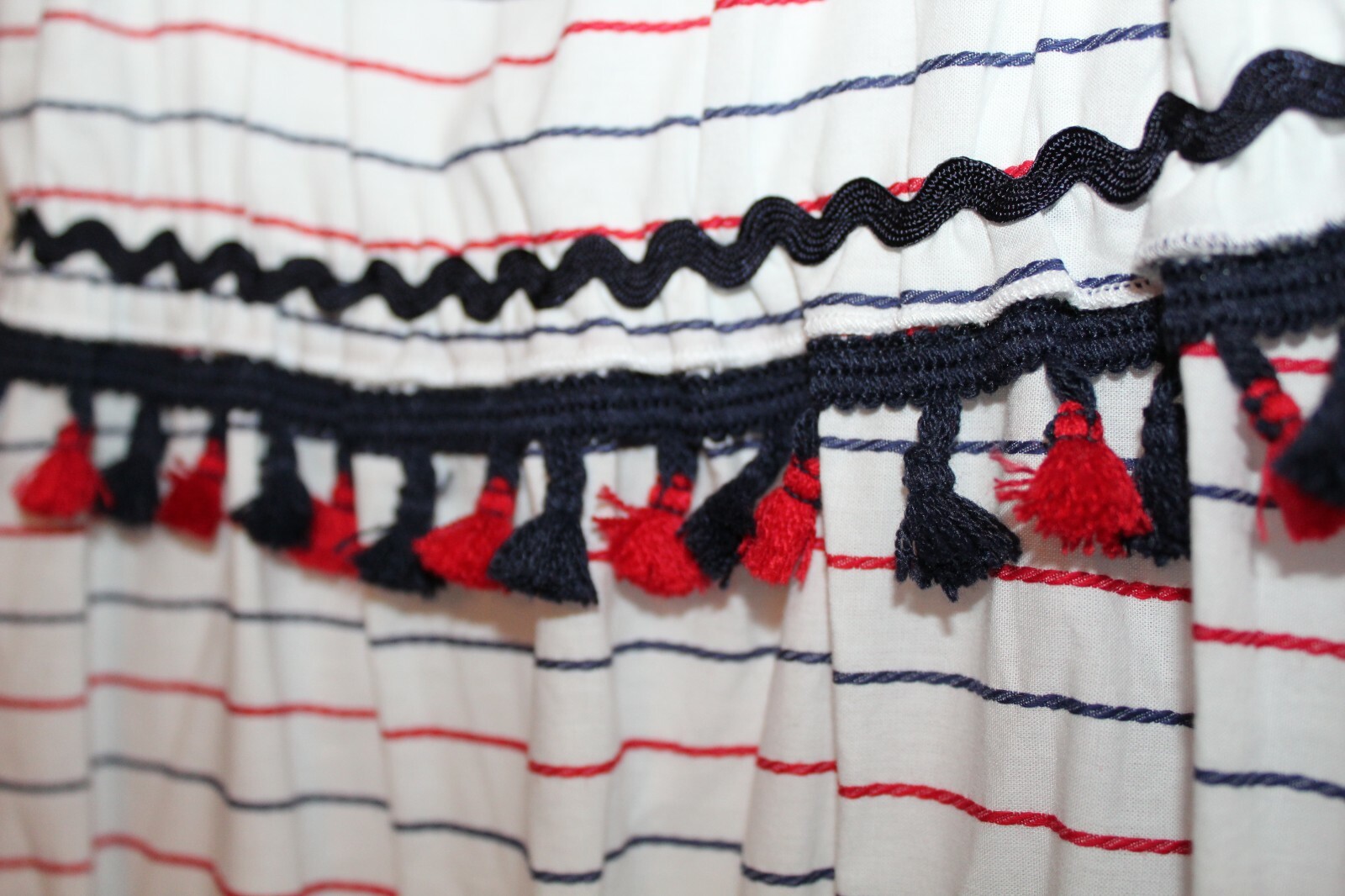 New L’ATISTE Boho Tiered White Blue Red Cotton Maxi Dress Size Medium or Large