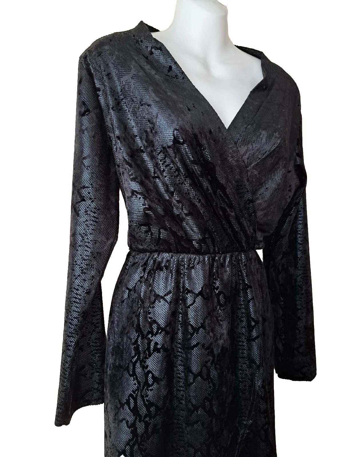 Womans Dress Kurt Muller Black wrapped snakeskin printed long sleeves Size 12