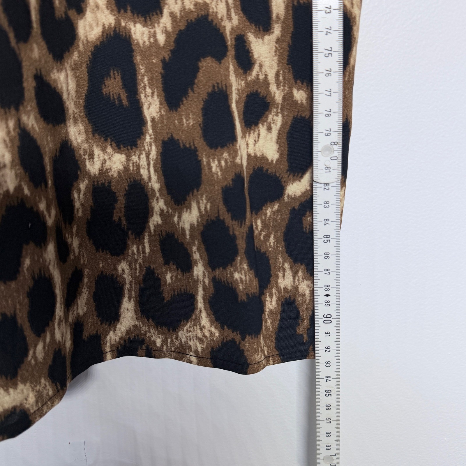 Leopard Print Split V-Neck Shift Dress with Flared Cuffs Brown Black