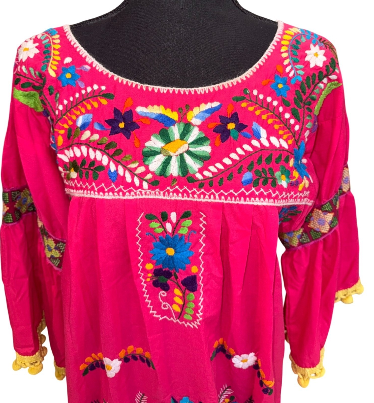 Handmade Fiesta Mexican Embroidered Floral Dress Crochet Hem Bell Slve Hot Pink