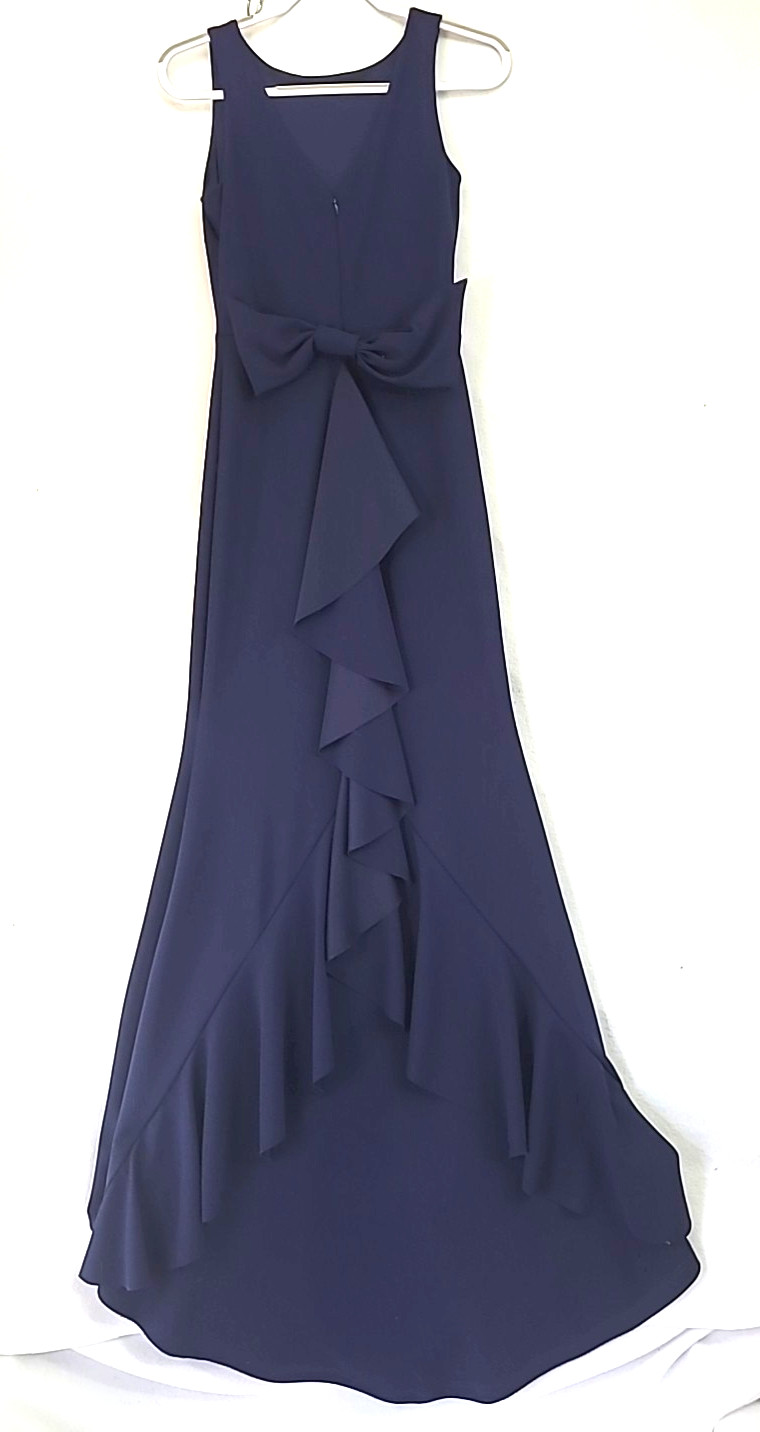 Betsy & Adam Maxi Formal Gown Sz 6 Back Bow Full Length Back Ruffle Slight Train