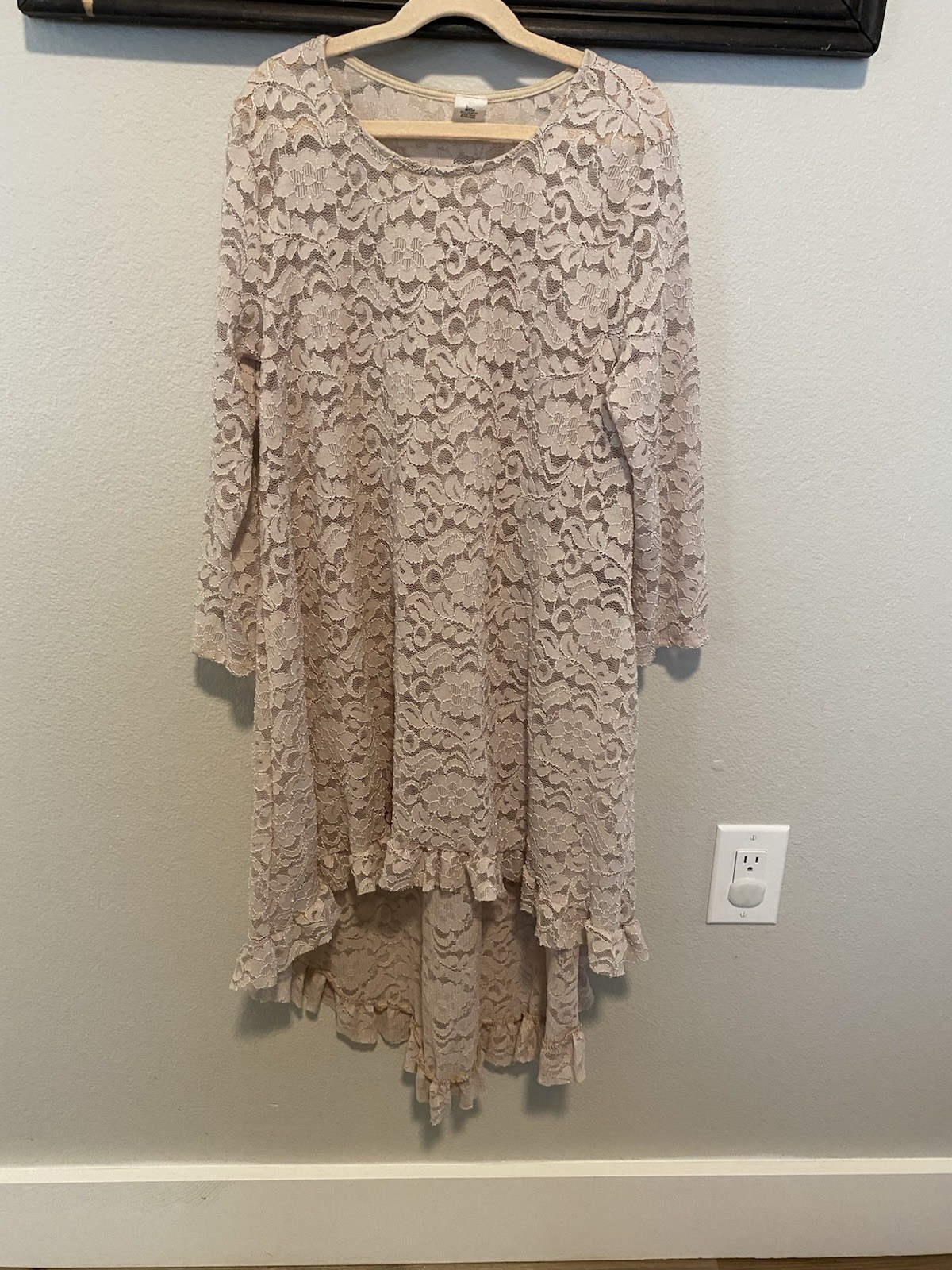 Beige Floral Lace Hi-Low Ruffle Hem Midi A-Line Dress Long Sleeve S B5150
