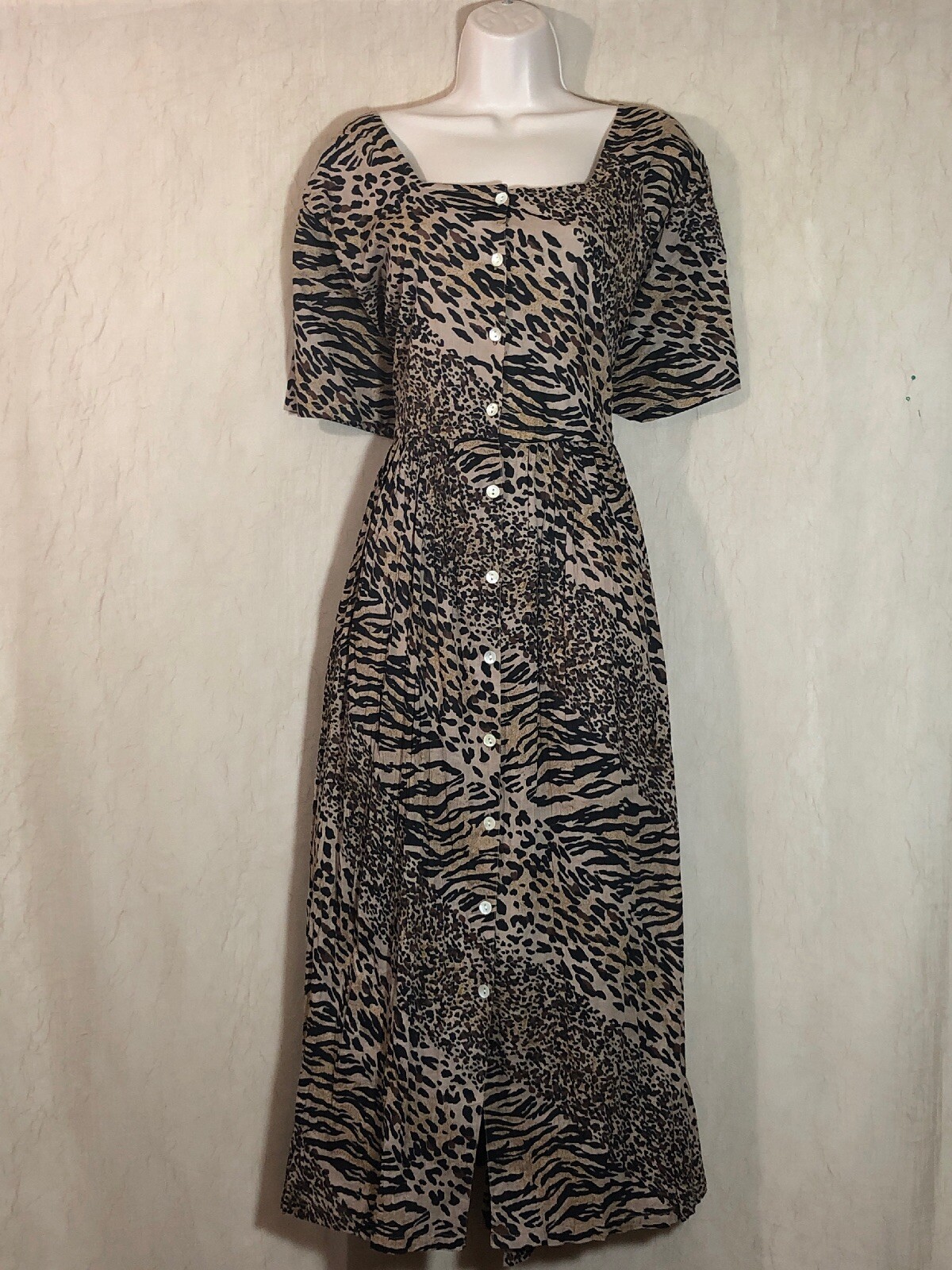 DRESS TIGER COLOR, SIZE PLUS 2X, ANY OCCASION