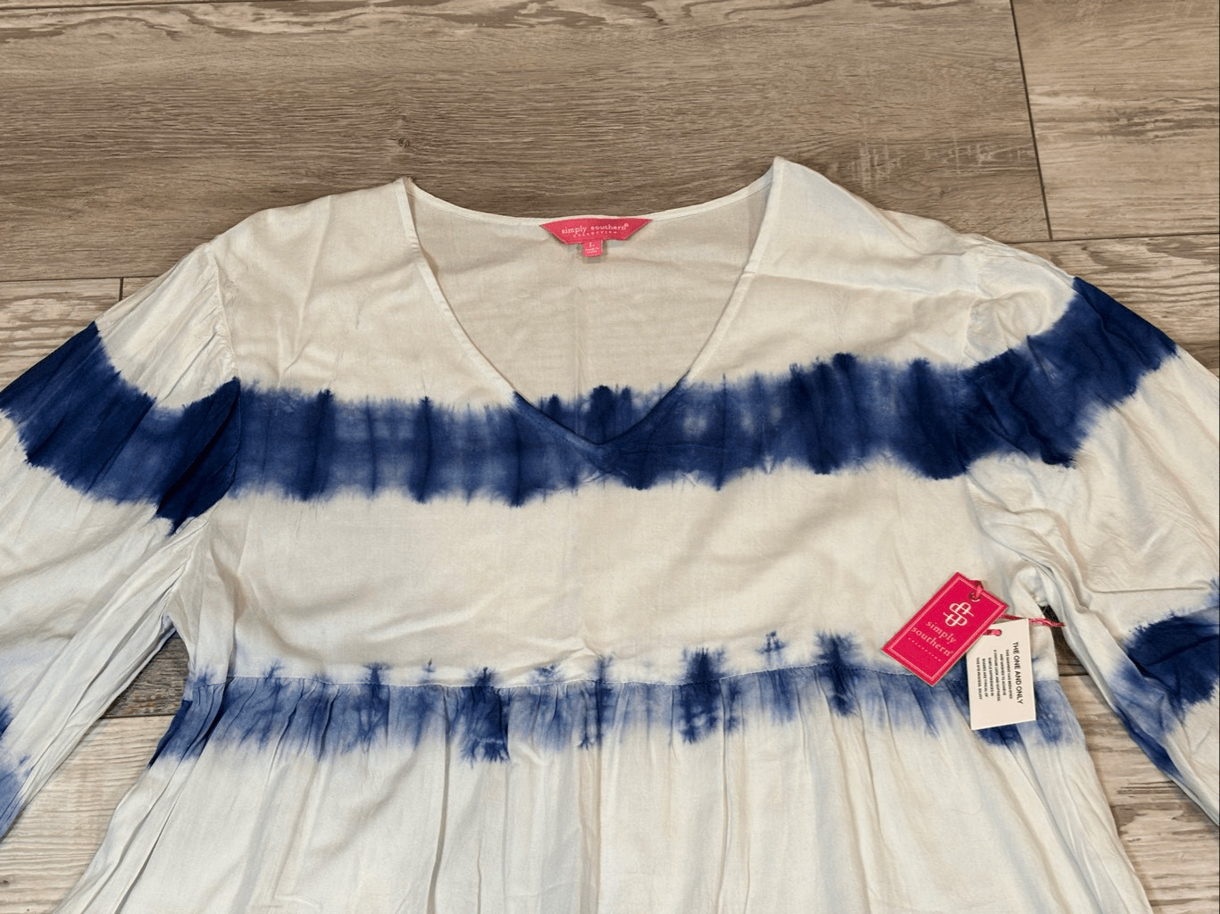 Simply Southern blue and white tie-dye knee length midi dress size L