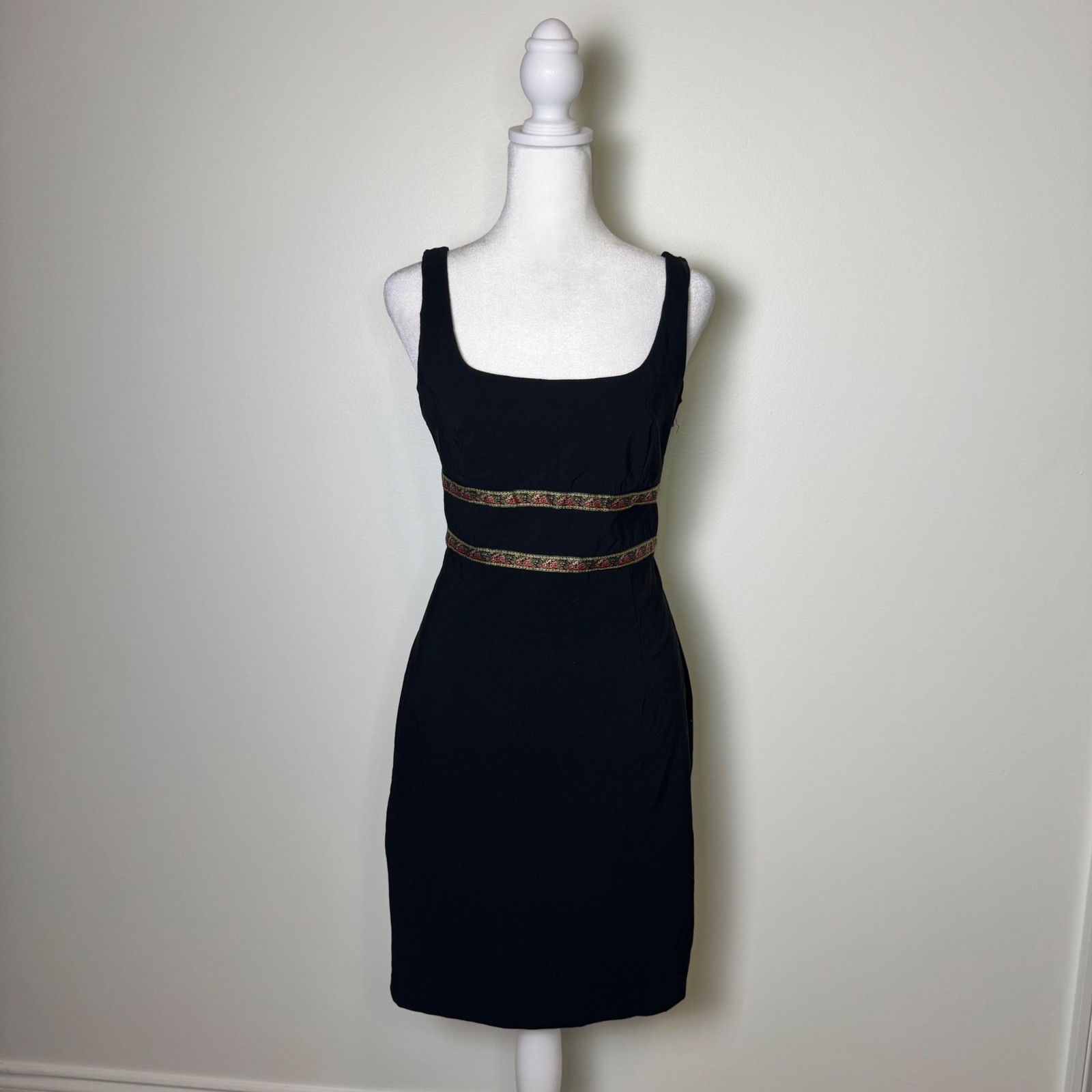 Express World Brand Corset Mini Dress Black Embroidered Trim Y2K Size 5/6 90s