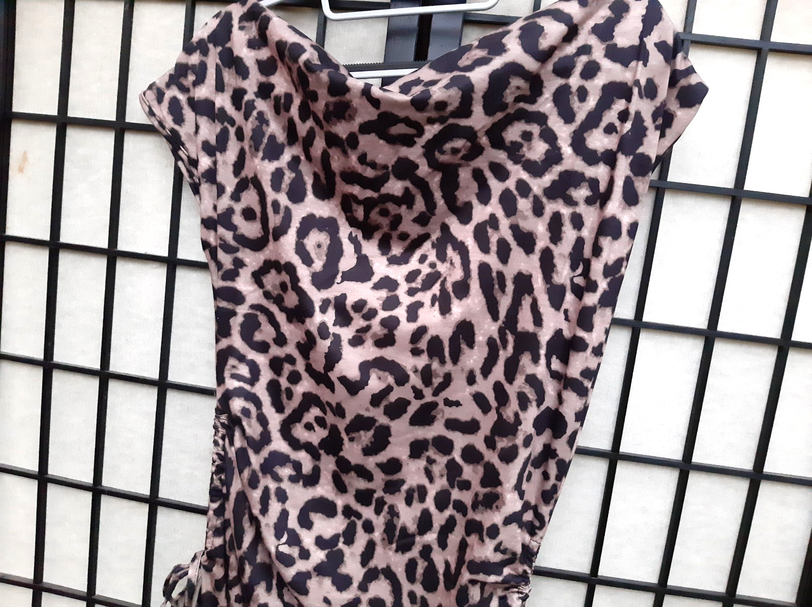 Leopard Print Ruched, Drawstring Sides Bodycon Maxi Dress , Cap sleeve (M) NWOT