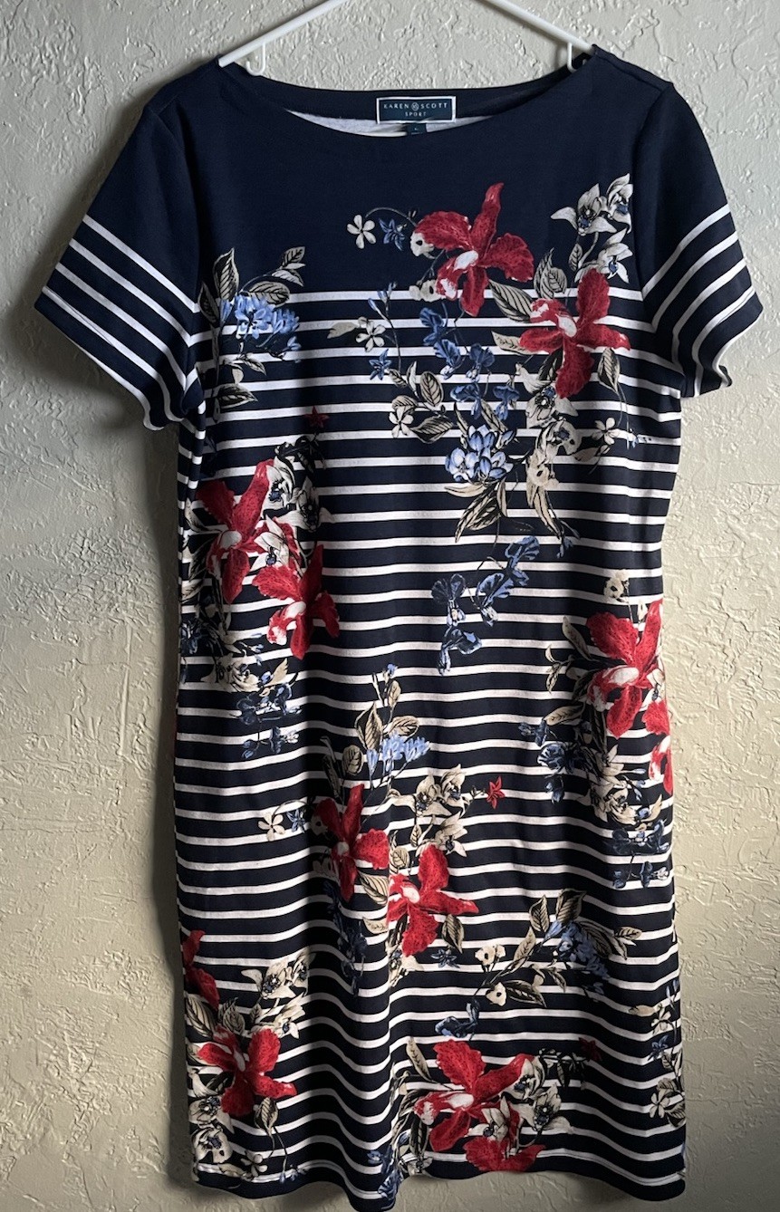 Karen Scott Sport Dress Women’s Dress Size Large Great Navy With Exotic Flowers