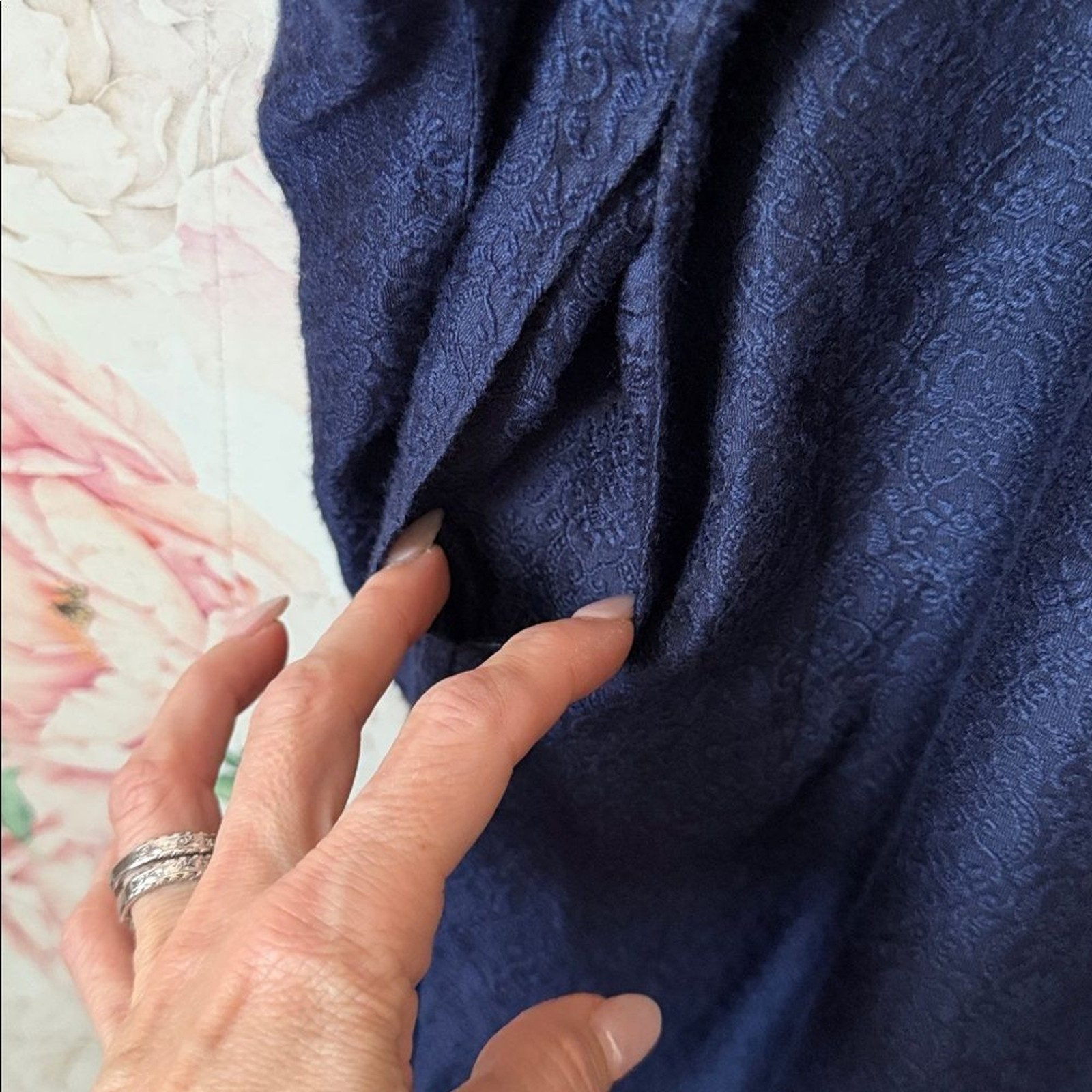 EUC 100% SILK ETHOS Elite Garmets India Caftan Embriodered Damask Navy Blue