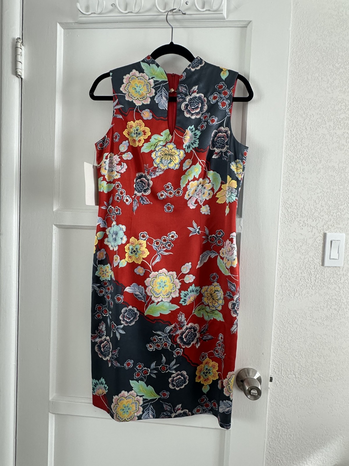 David Meister Silk Chinese Dress Rare To Find Size 8 Qipao Style Red Yellow