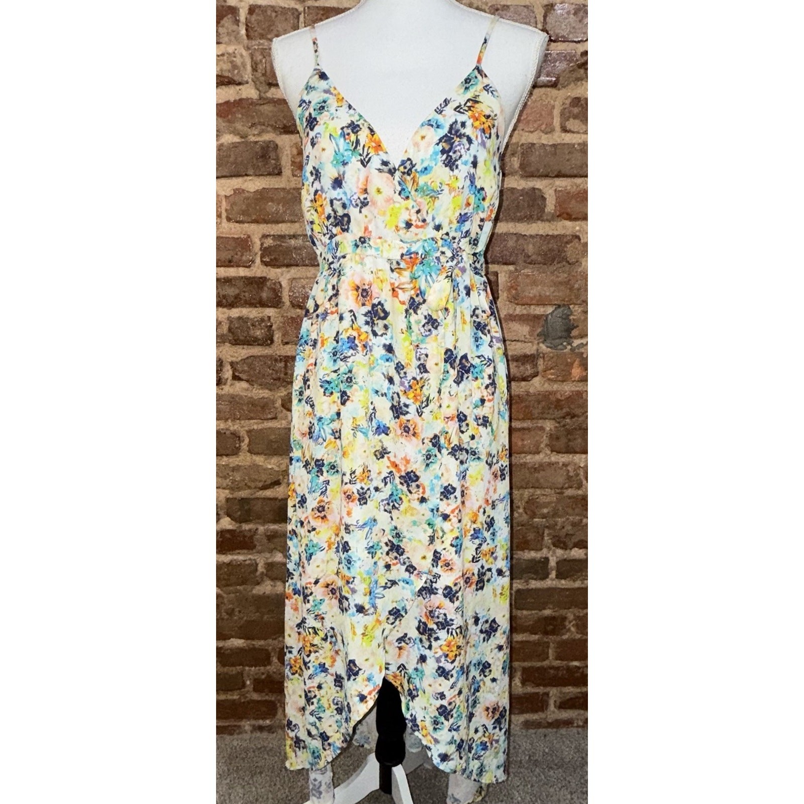 June and Hudson Floral True Wrap Dress Sz S EUC Lined Summer Resort Wear Easter
