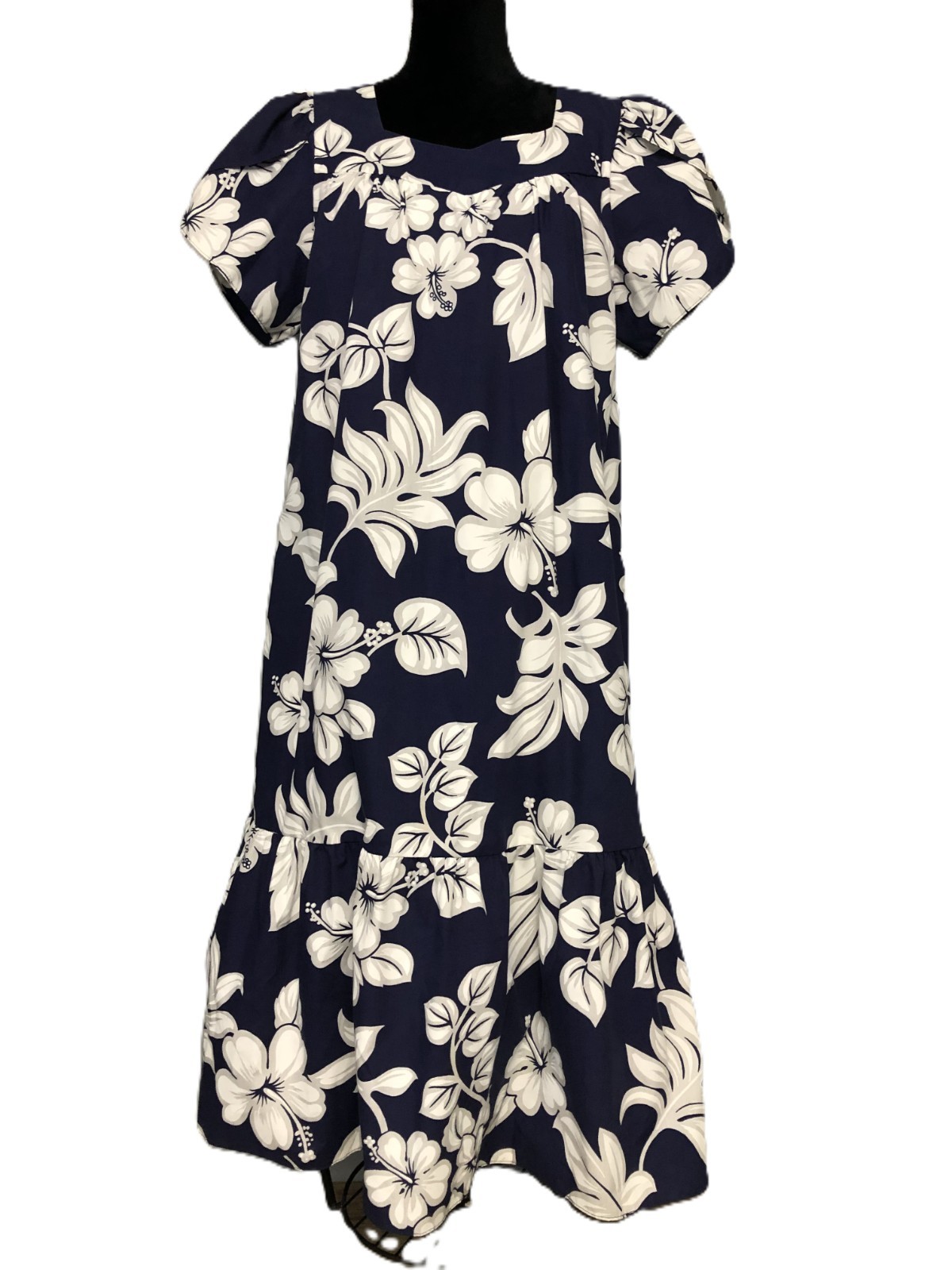VTG Royal Creations M Navy Blue White Tropical Floral Hawaiian Muumuu Dress USA