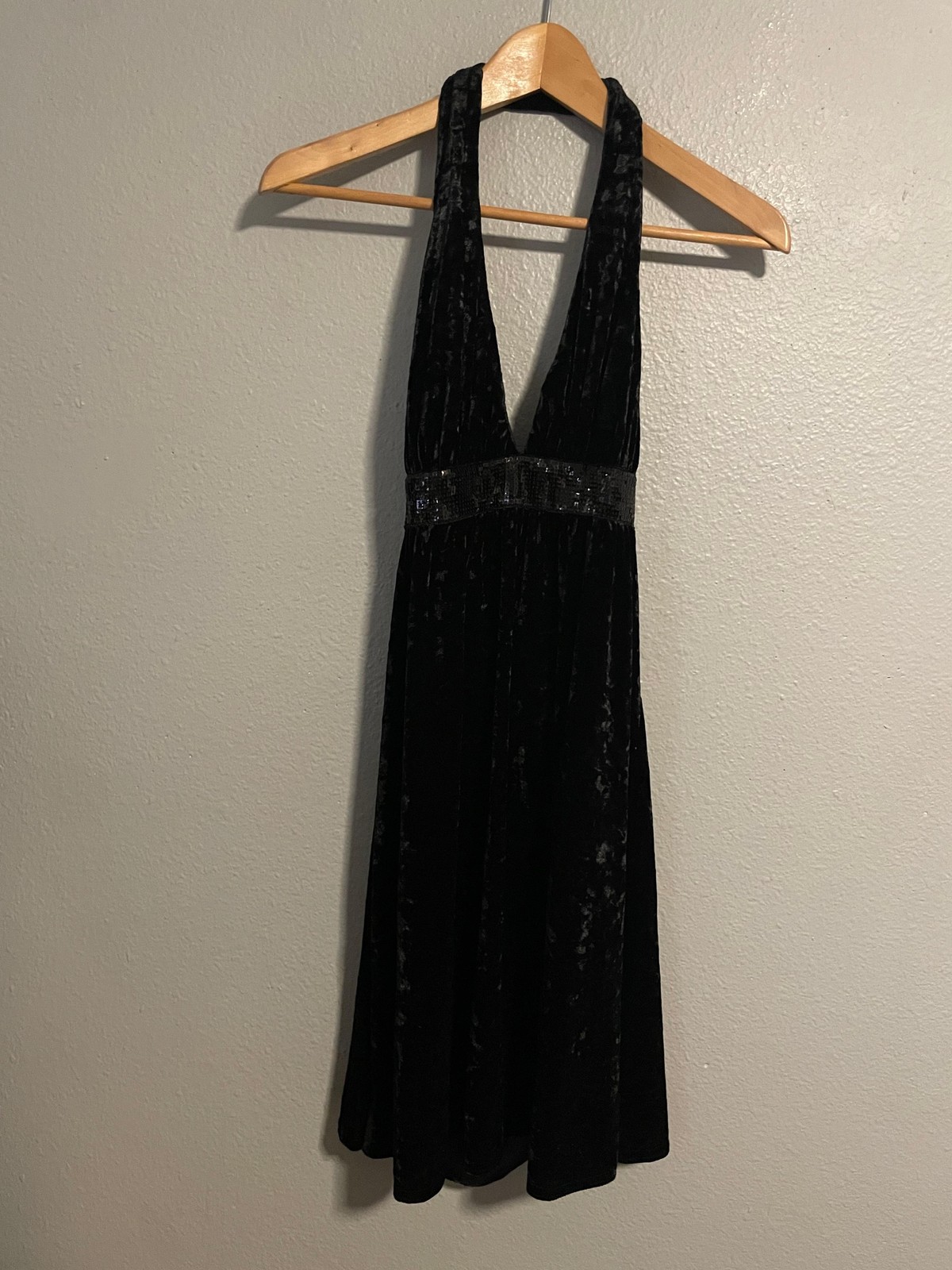 City Triangles Juniors Dress Large Black Velvet Halter Sequin Whimsigoth Y2K