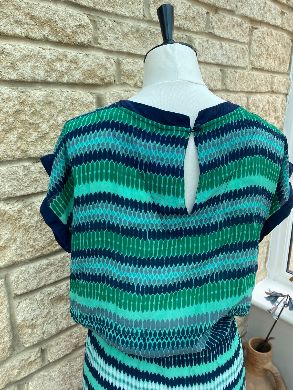 One Season Australia Blue Green Viscose Dress size M