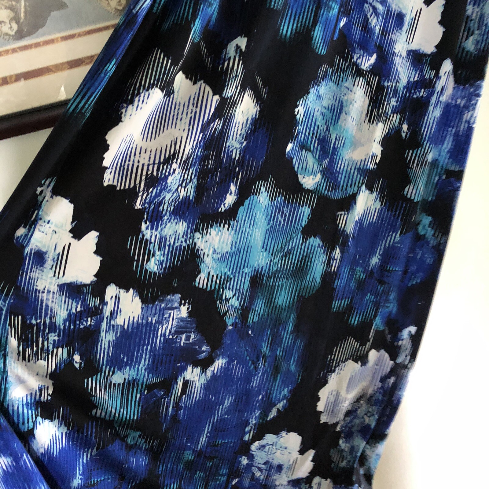 T Tahari Blue Black Abstract Floral Long Maxi Dress Sleeveless Sz M A2670