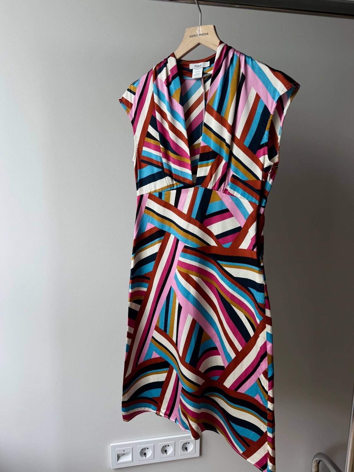 Filippa K 100% silk dress